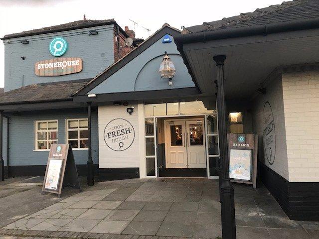 Stonehouse Pizza & Carvery Red Lion