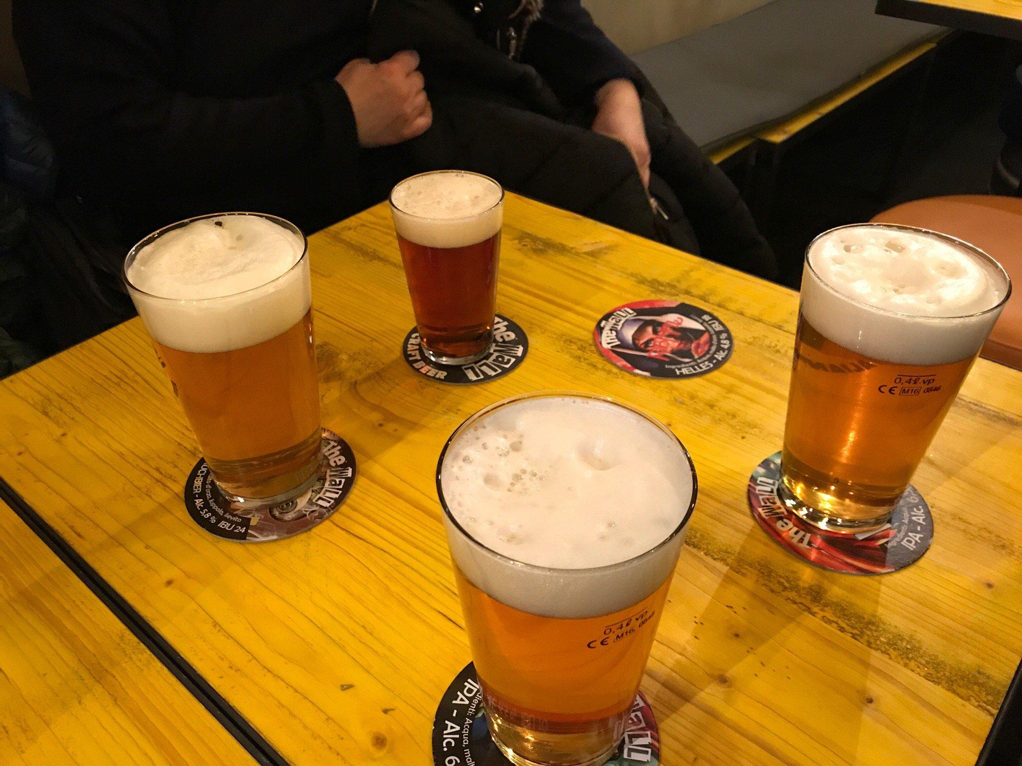 The Wall - Milano Isola