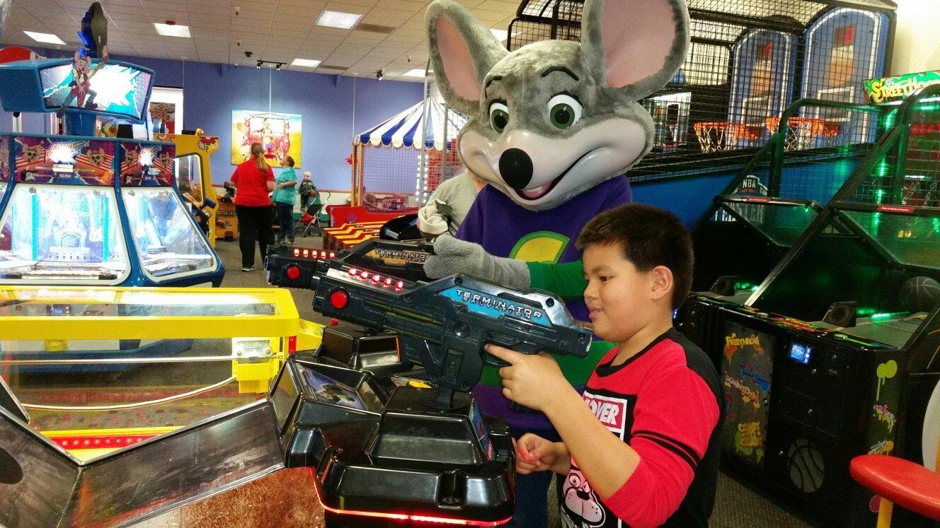 Chuck E. Cheese