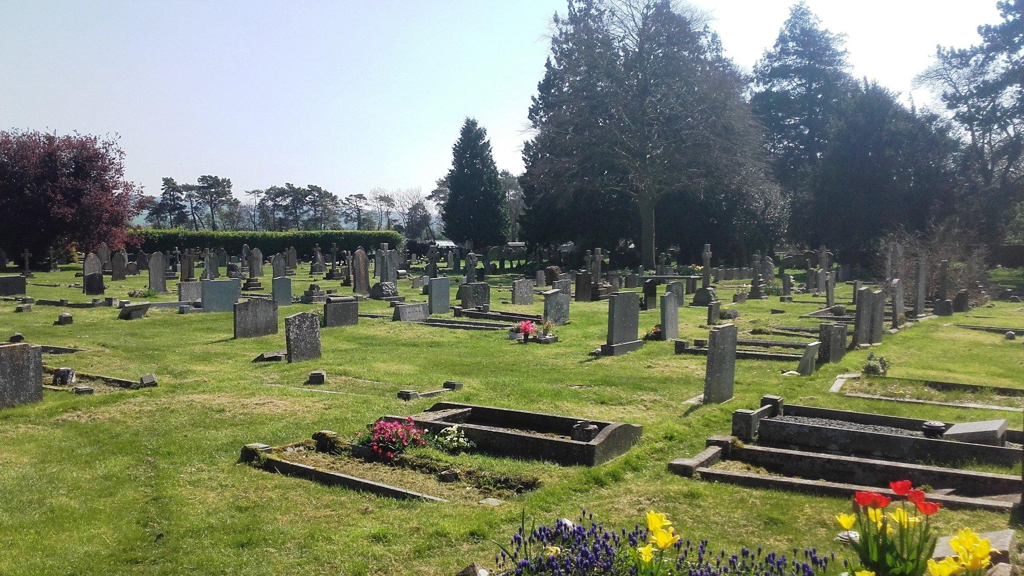 Bourton On The Water Cemetery