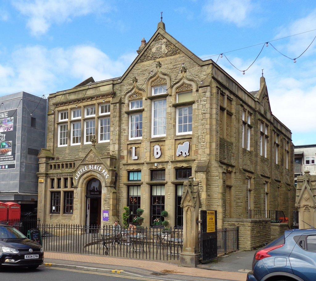 Little Black Pug Bar