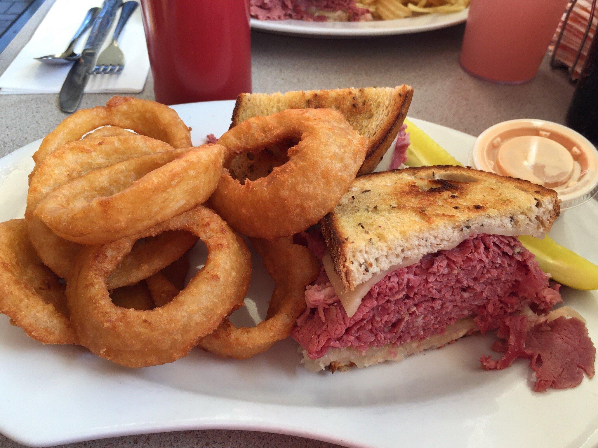 Joe's Deli & Restaurant