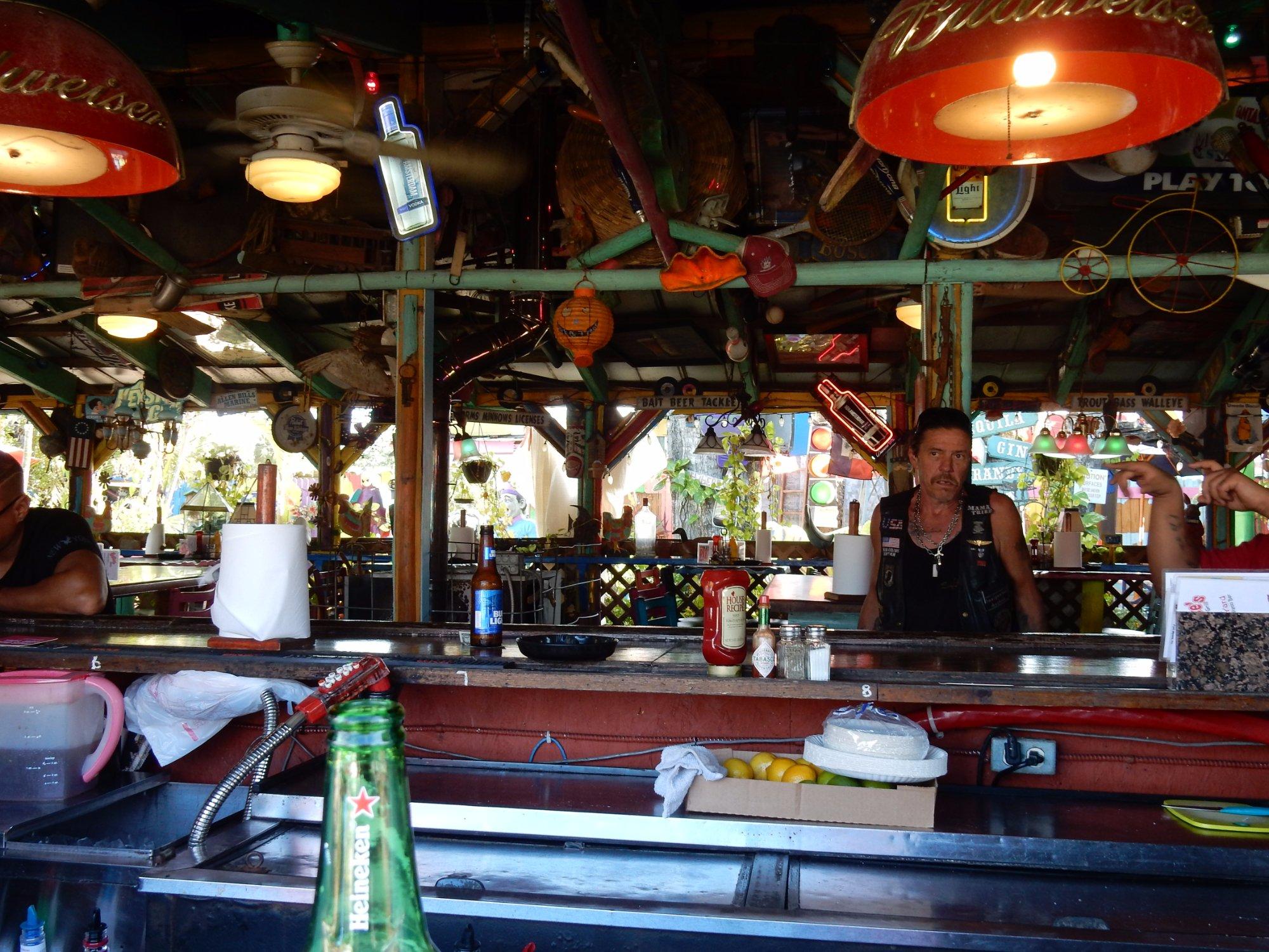 Redbone's Bar & Grill