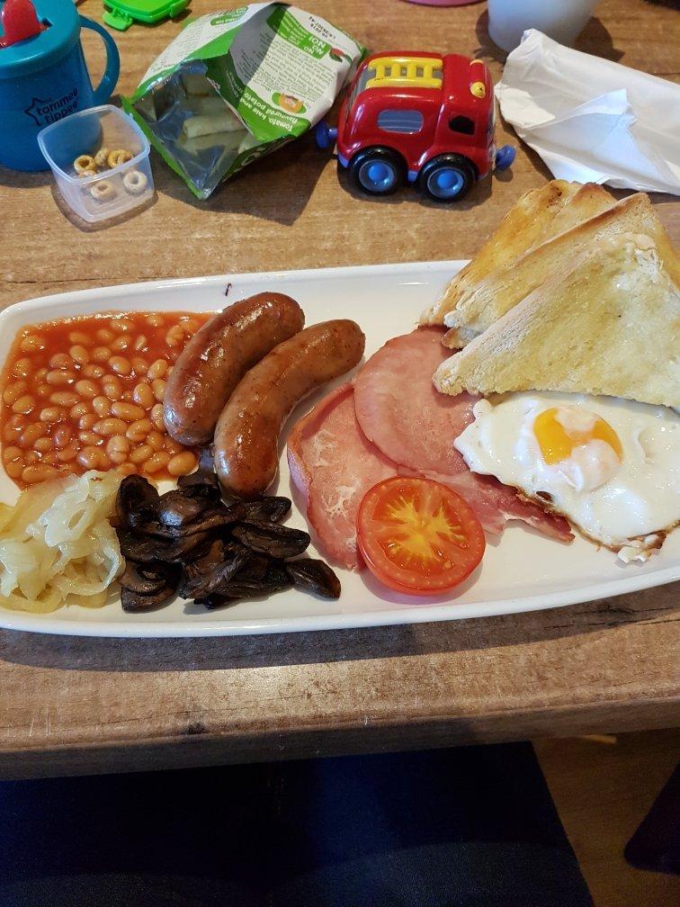 Jemoleys Cafe and Ceramic Studio