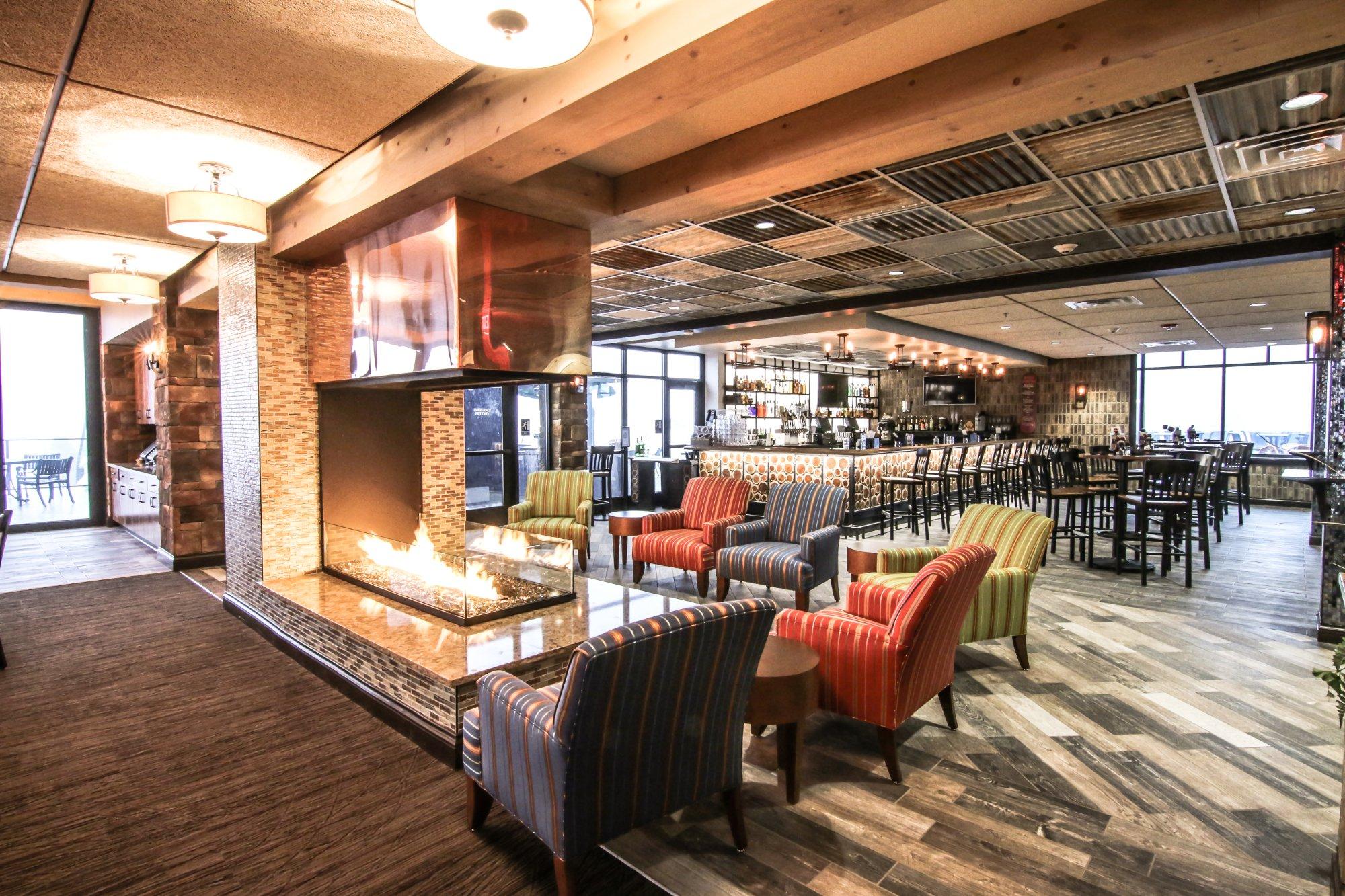 Slopeside Pub & Grill