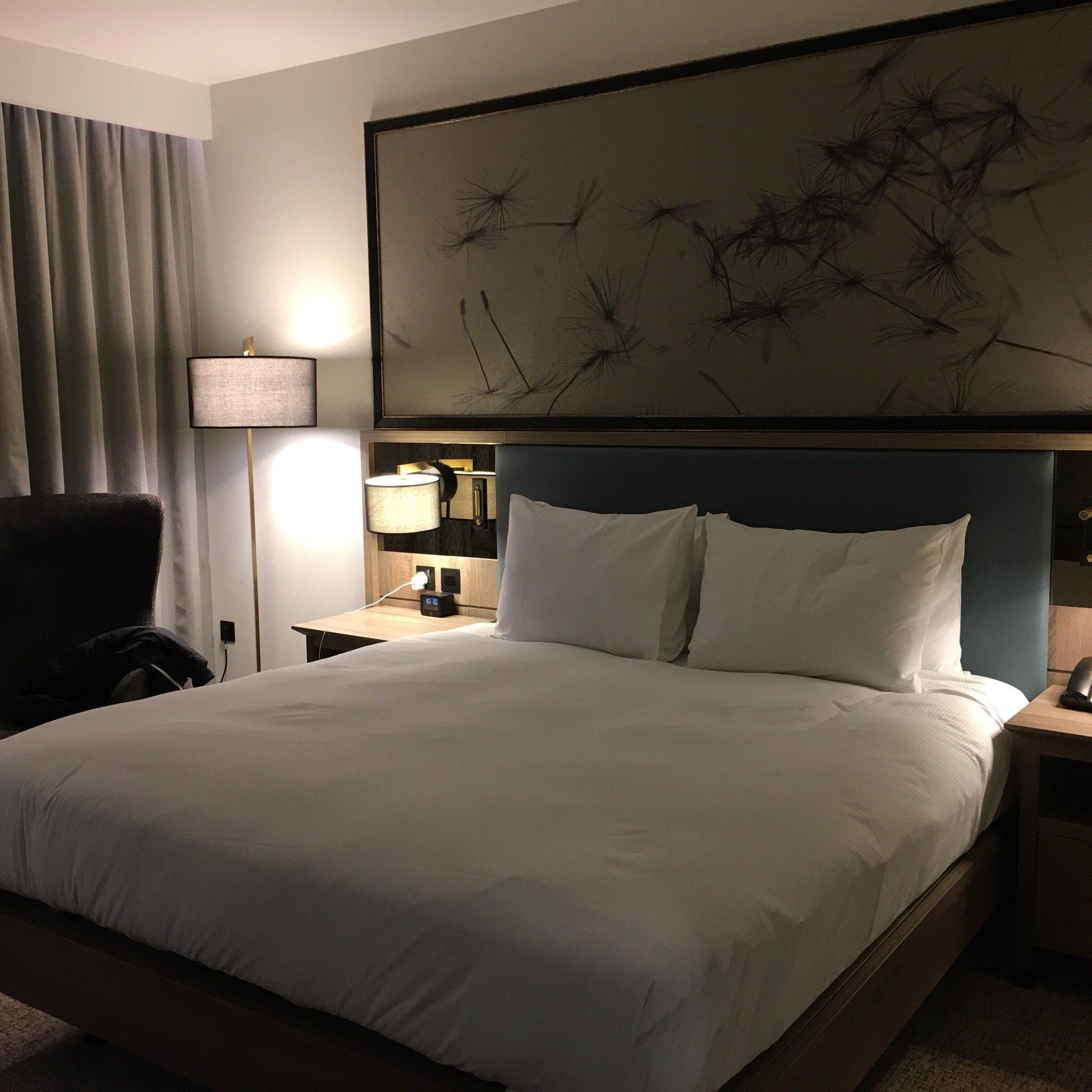 Doubletree by Hilton Hull