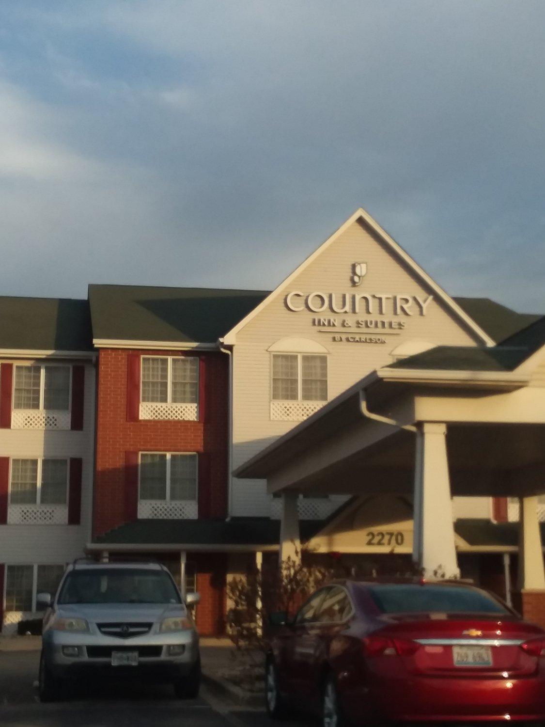 Country Inn & Suites by Radisson Elgin IL