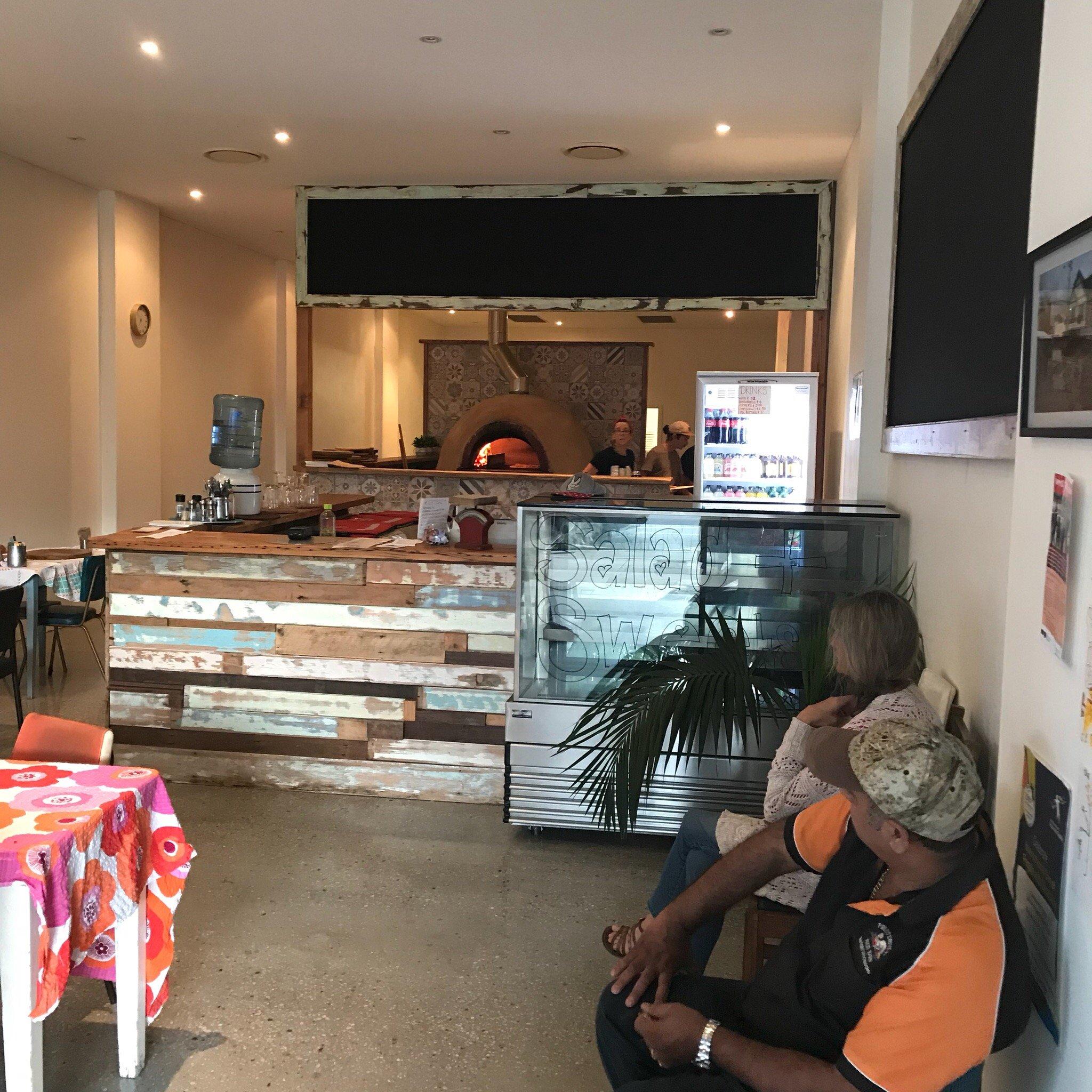 Earth Oven Wood Fired Pizza