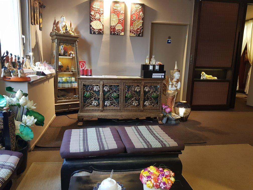 CHABA Thai Massage & Spa