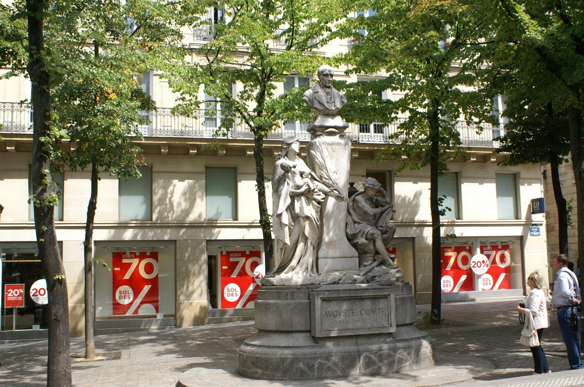 La Statue d'Auguste Comte