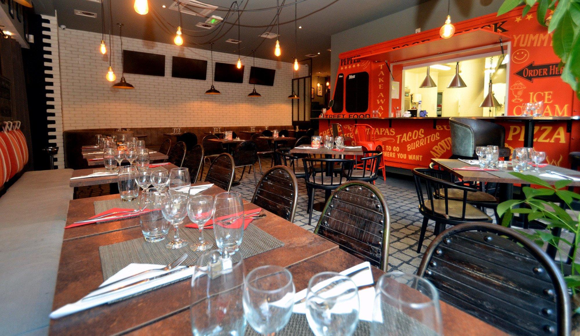 Le Food Truck by Au Chateau