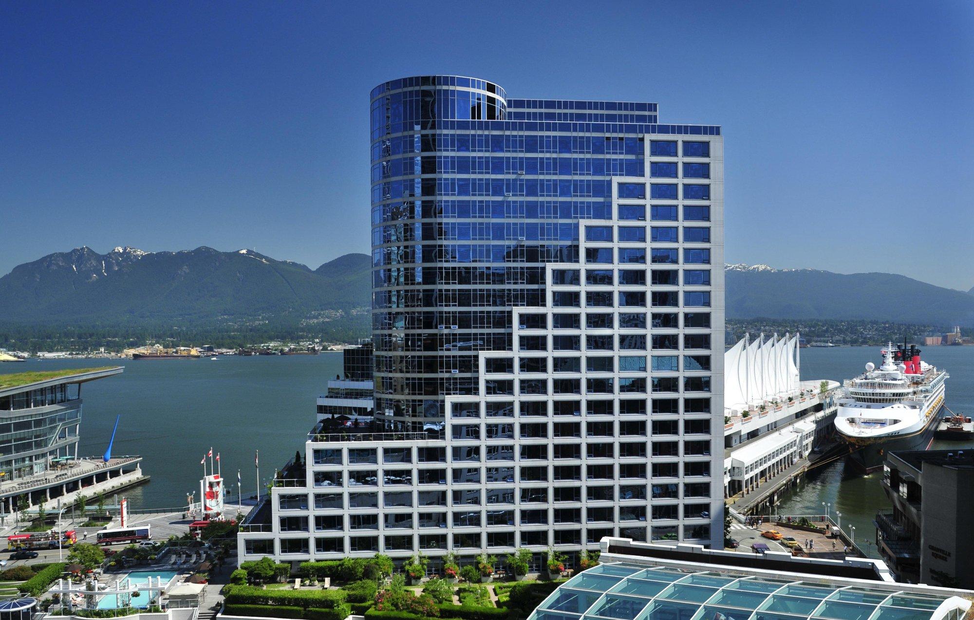 Fairmont Waterfront