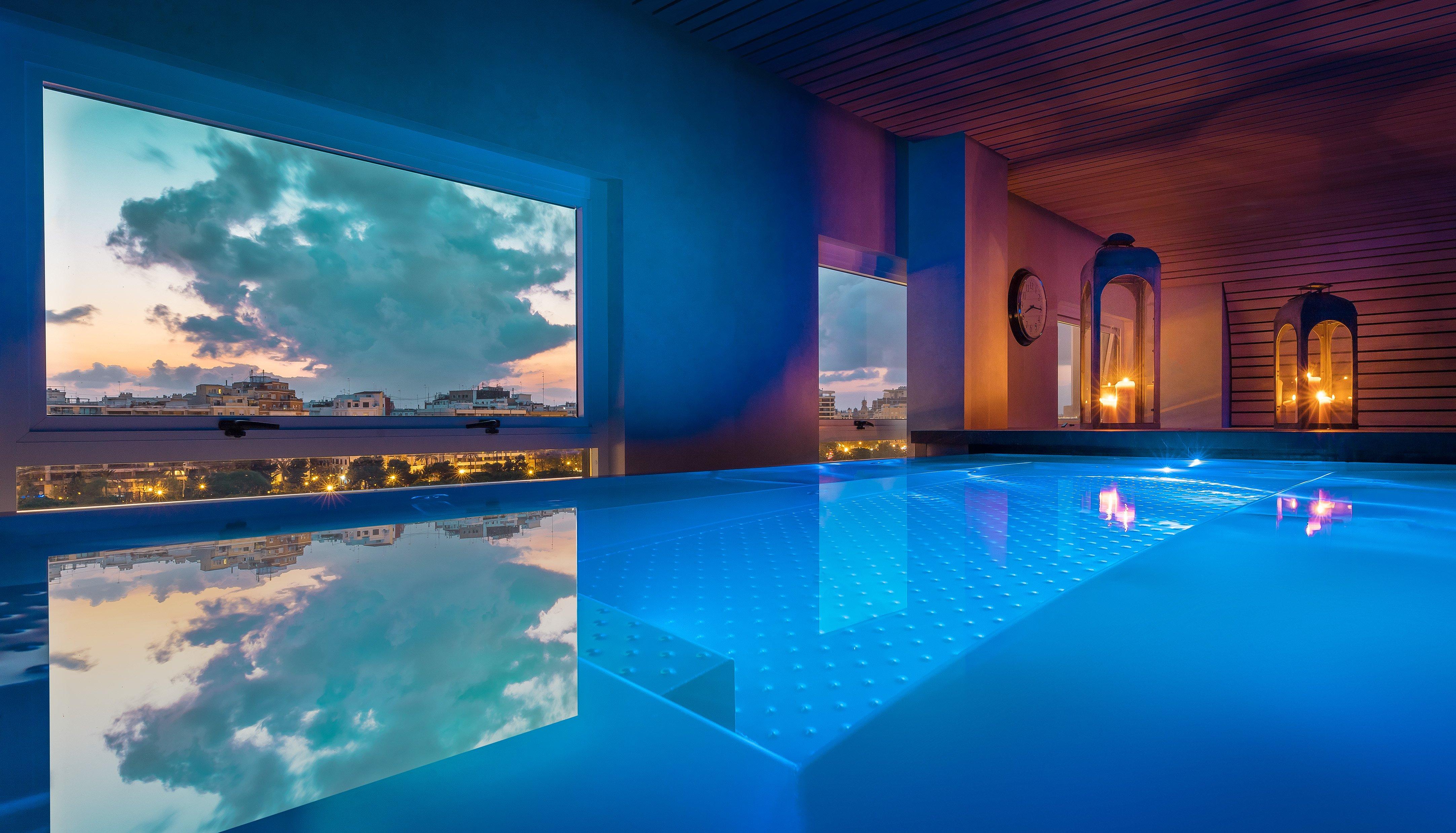 Calm & Luxury Premium