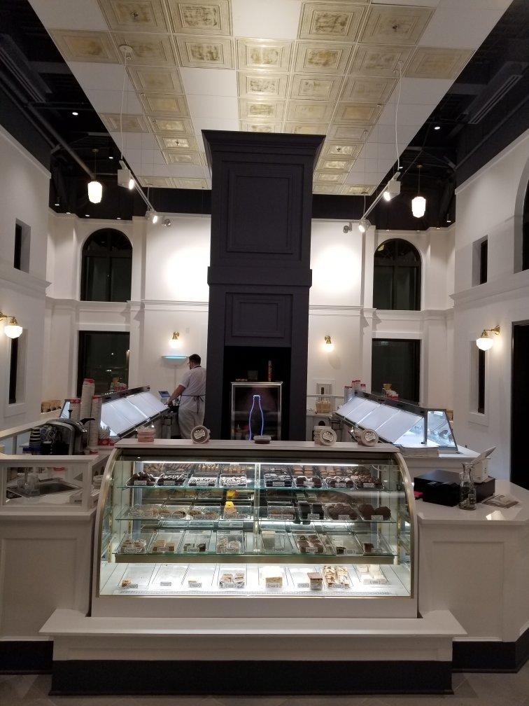 Hersheys Ice Cream Parlor