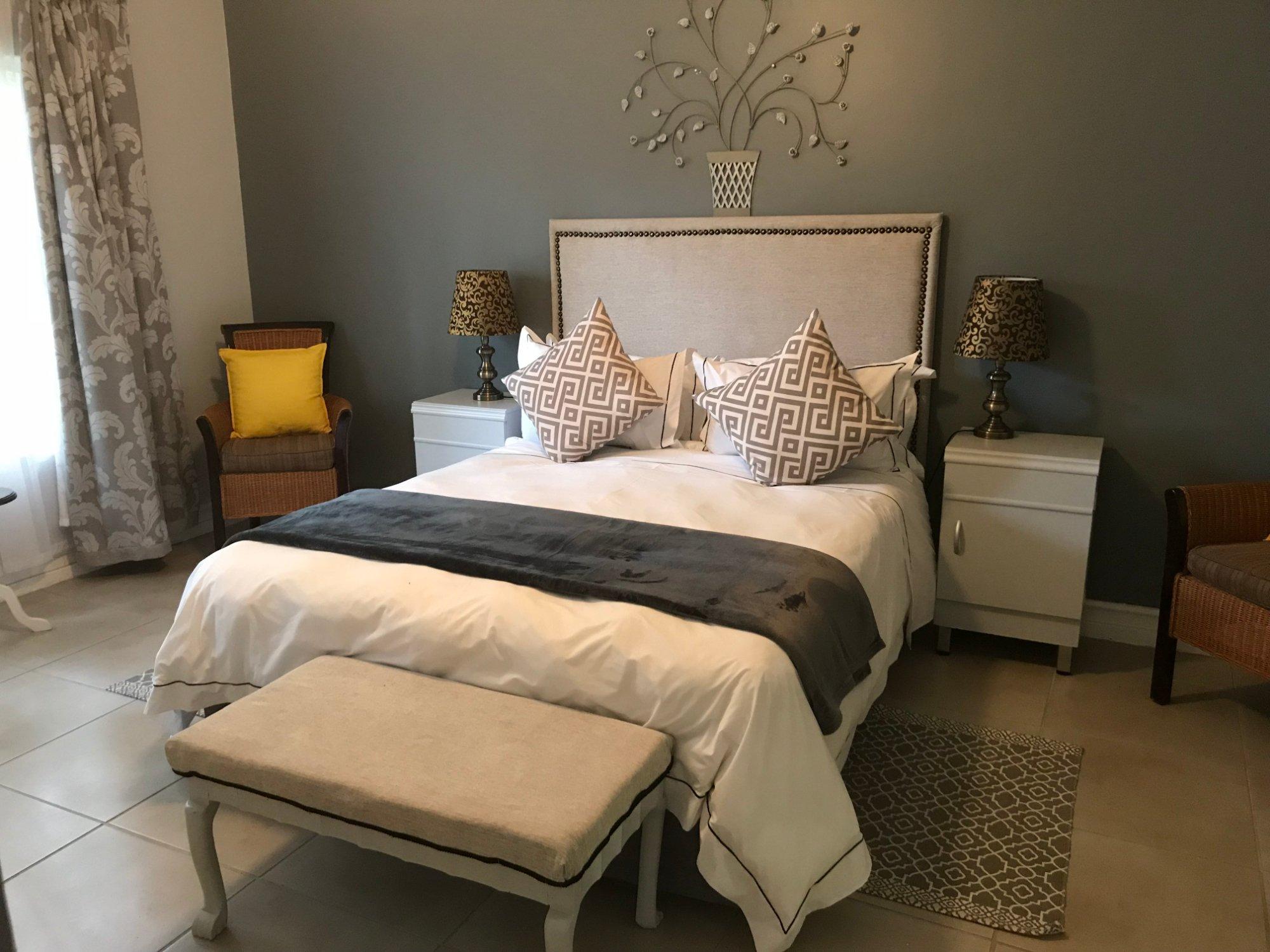 Loerie Lodge Guest Houses