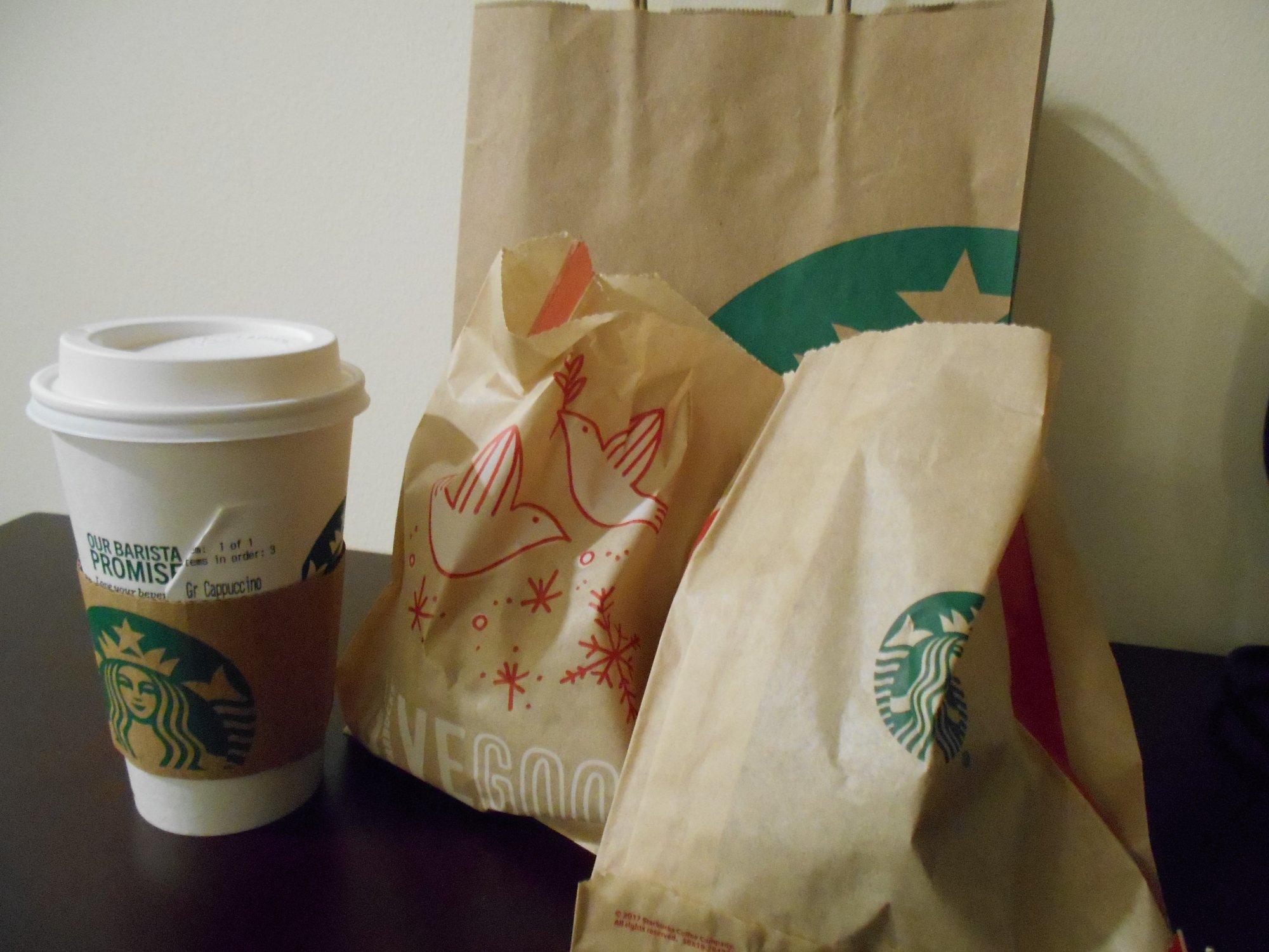 Photo by MINOMUSHI_seikatsu