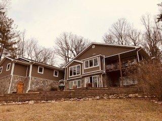 Contentment on the Cove Bed & Breakfast