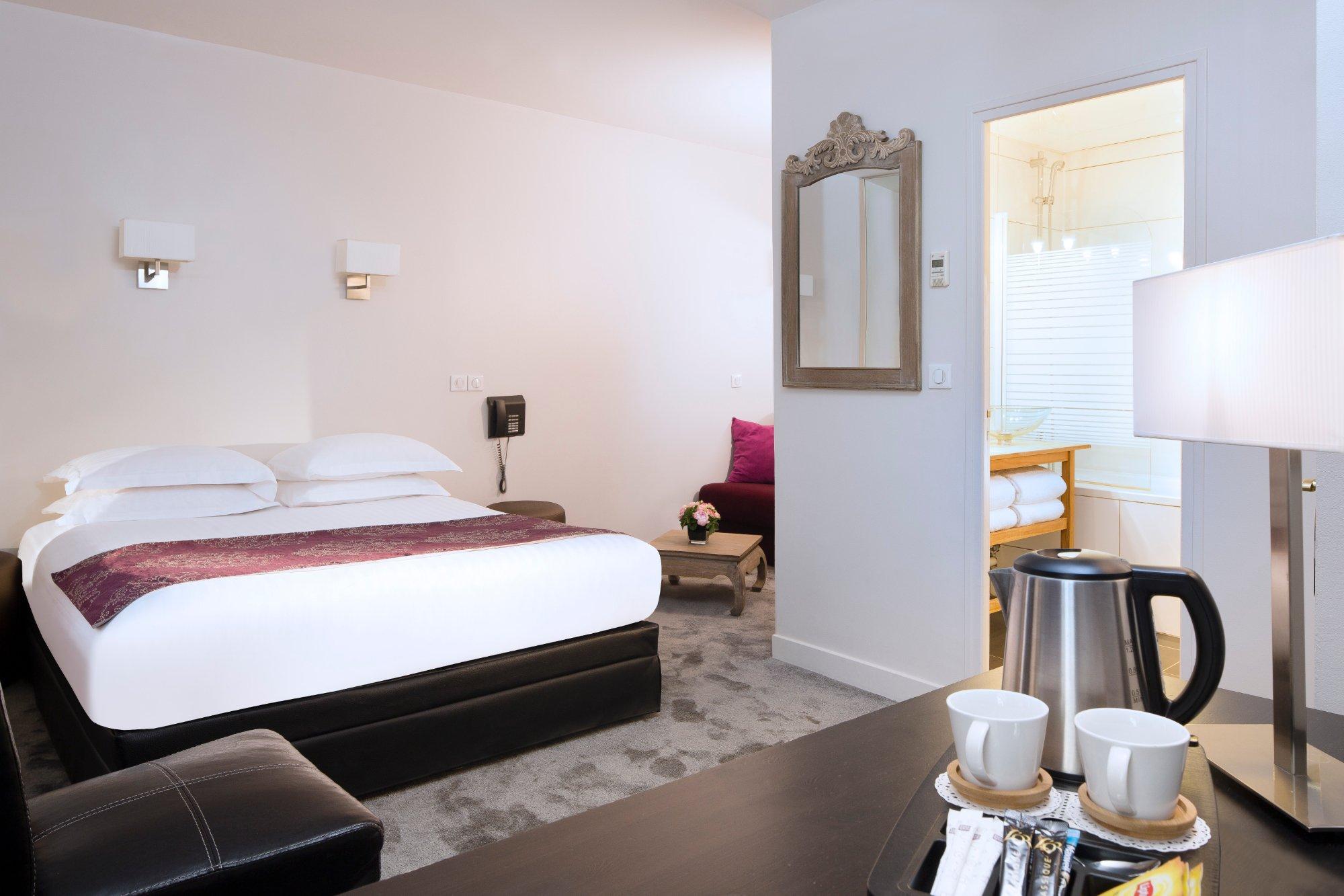 Hotel du Lion d'Or Louvre