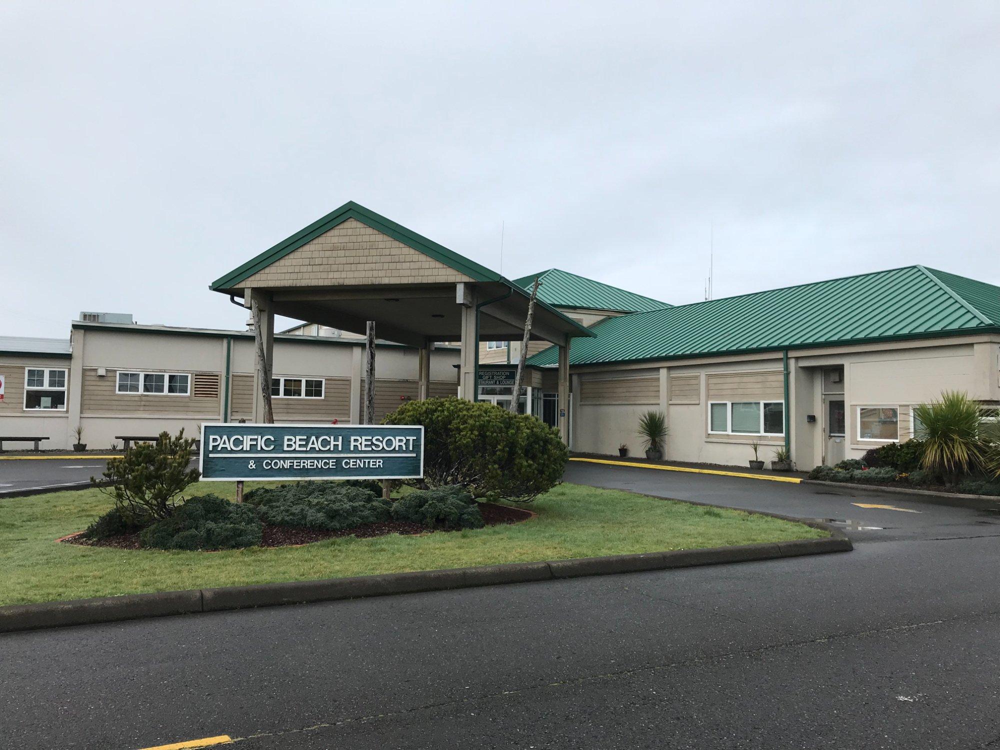 Windjammer Restaurant & Lounge