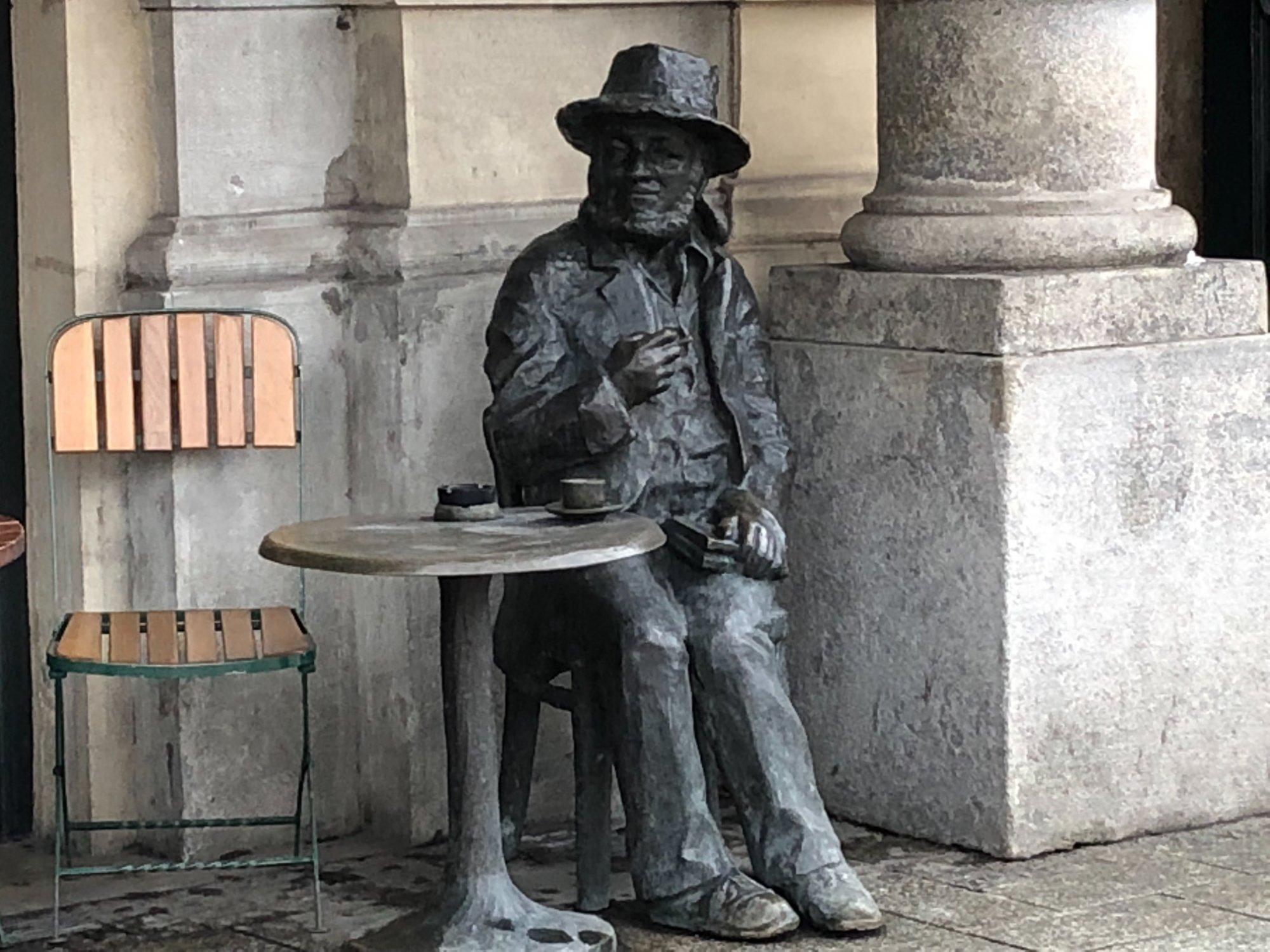 Monument to Piotr Skrzynecki