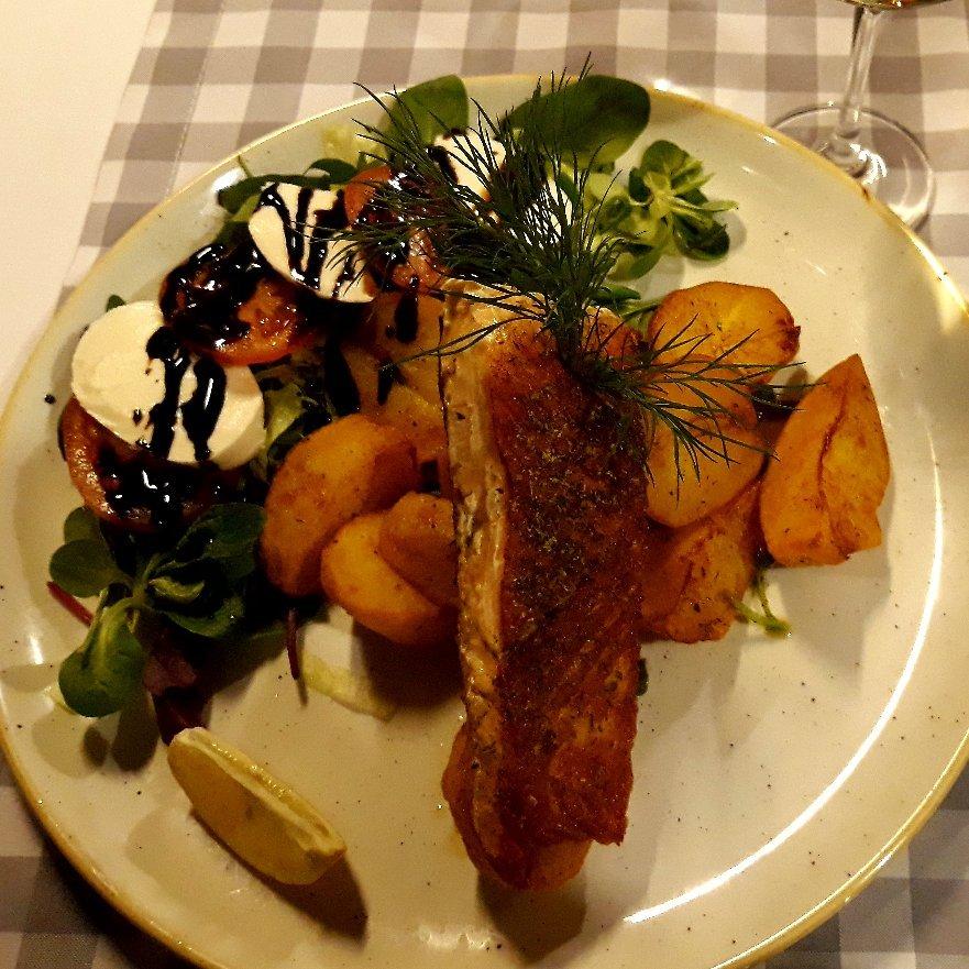 Restauracja RO-MA / Smaki Świata