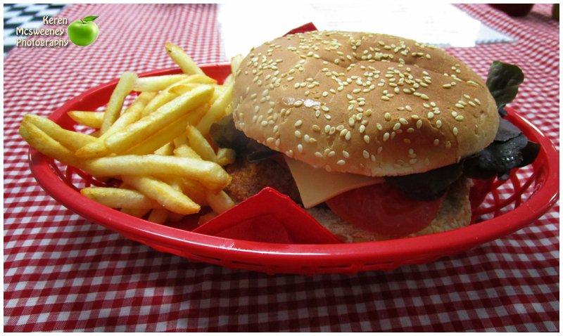 Mel's Diner & takeaway