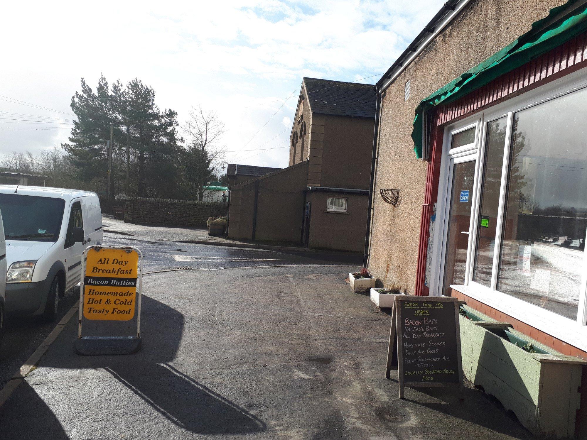 Chofh's Tea Room and Takeaway