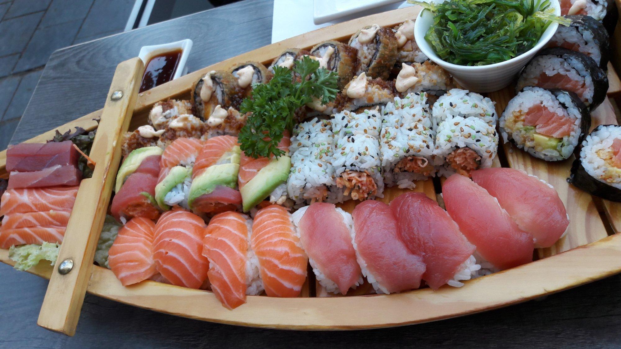 Umi sushi & asian cuisine