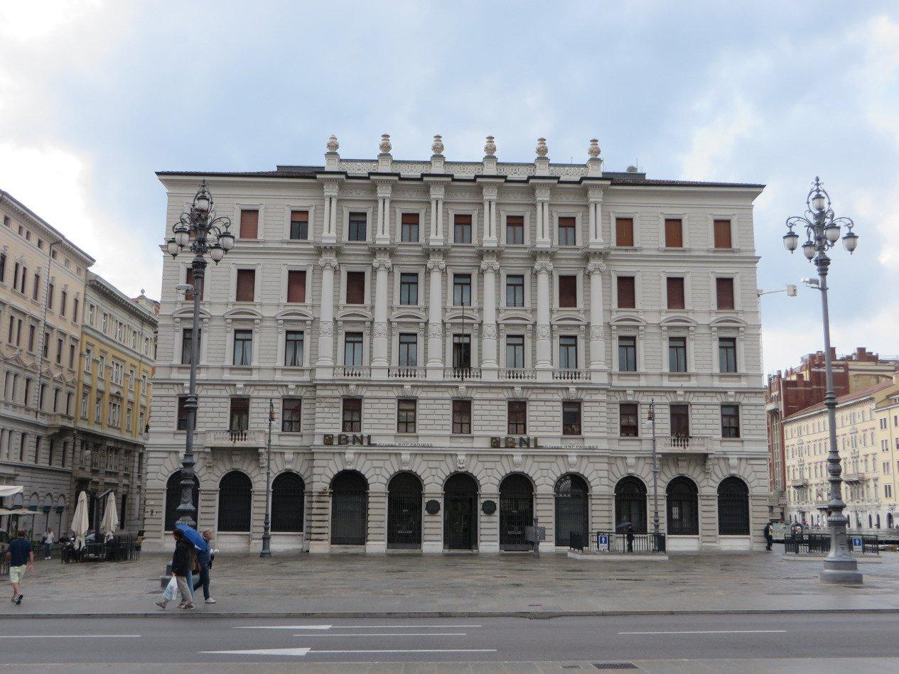 Palazzo Genel
