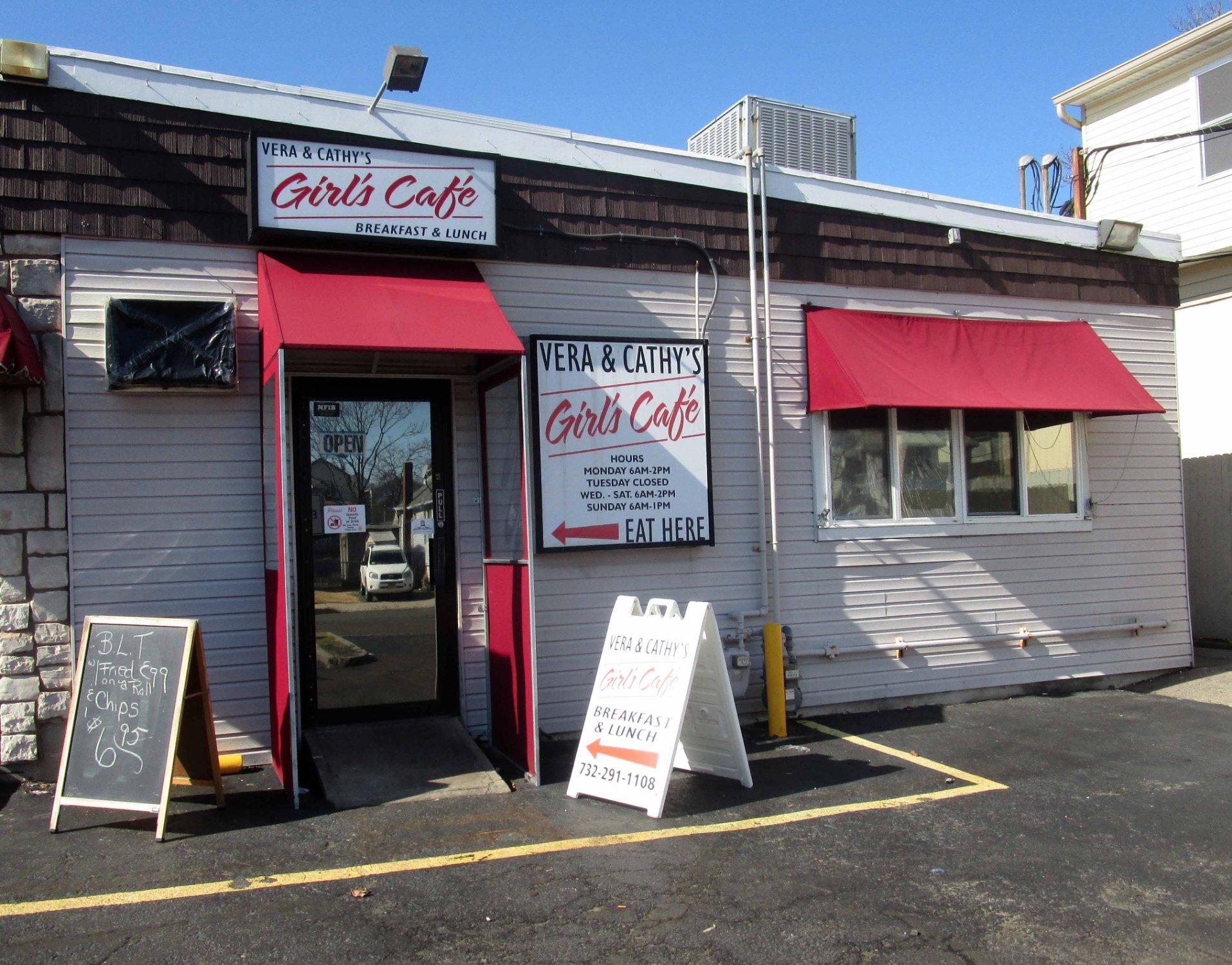 Girls Cafe