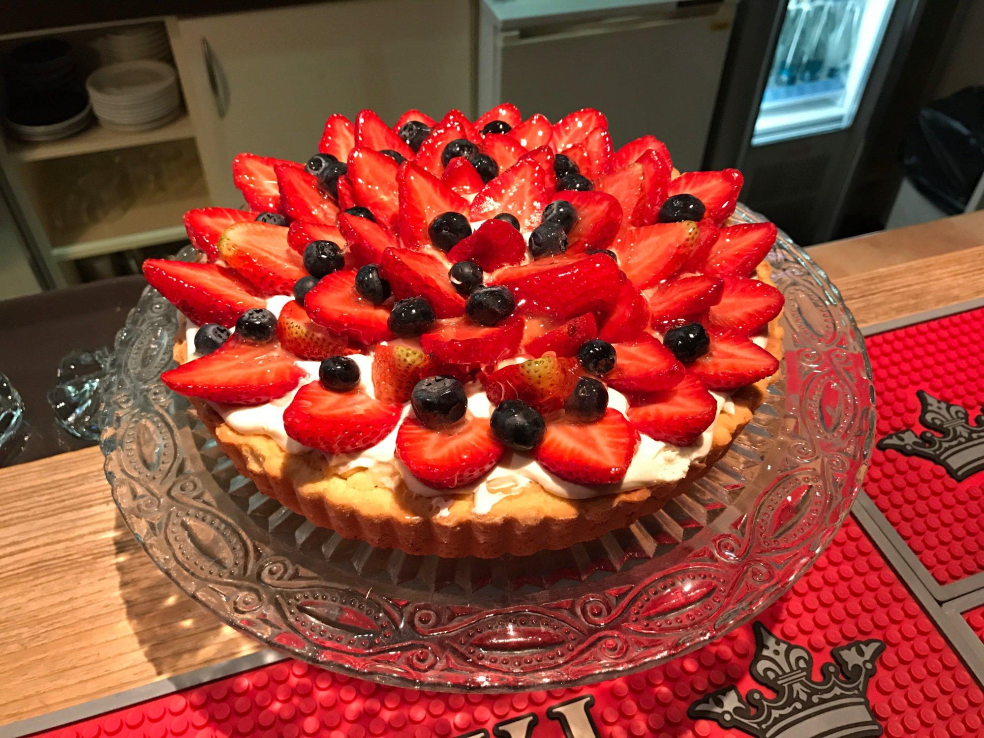 Happy New York Cafe & Pub