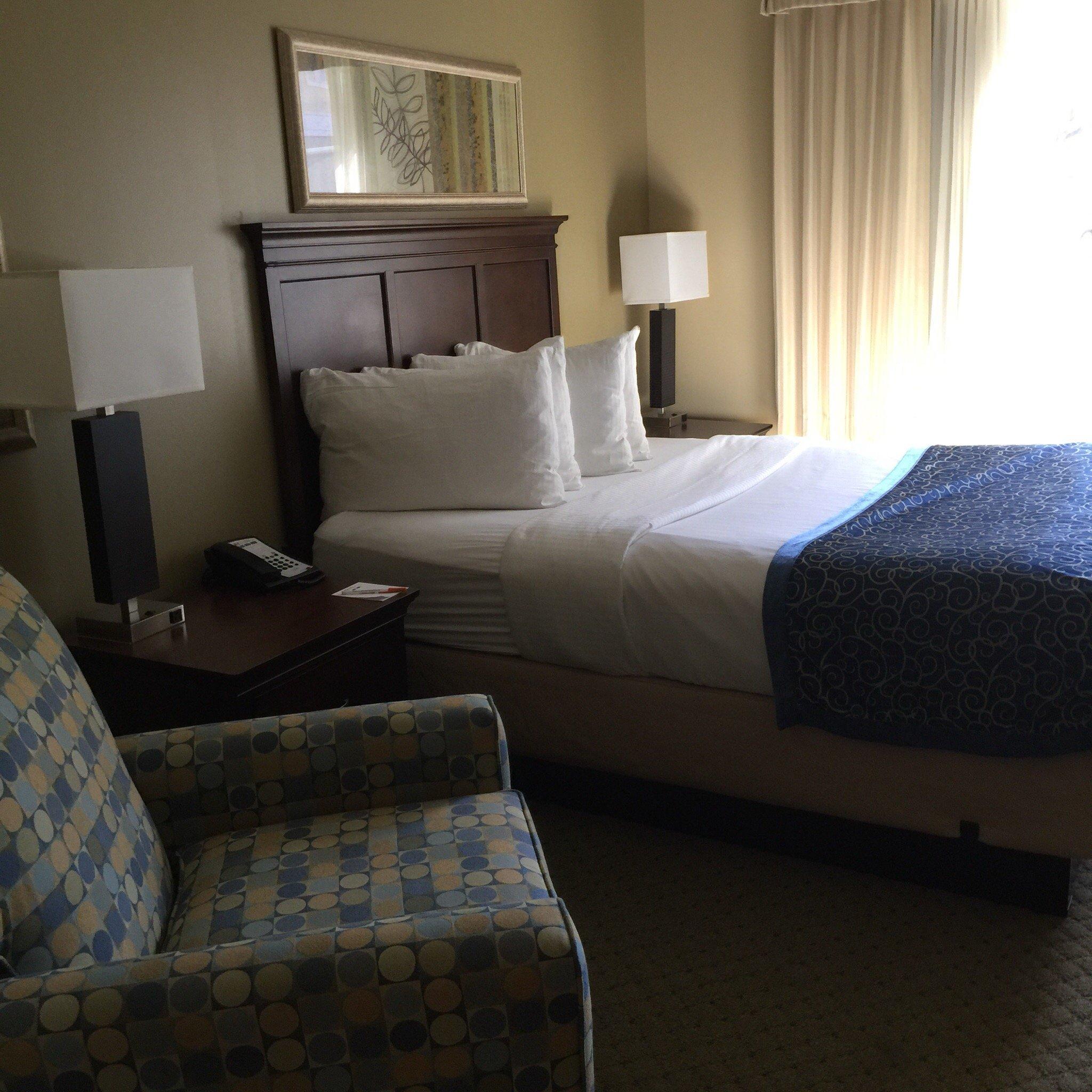 Holiday Inn Express Abrams Hall