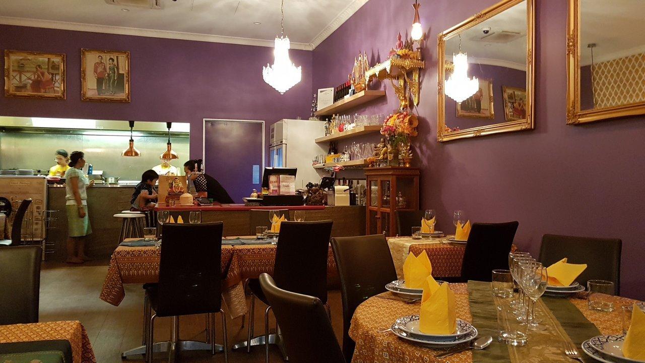 Ruean Phae Thai Restaurant