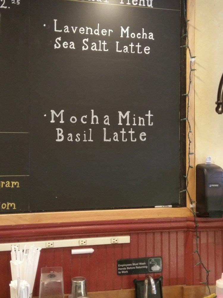 Photo by MKNUCKLE1977