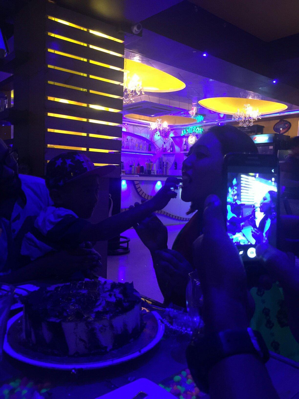 Photo by jasongurungg