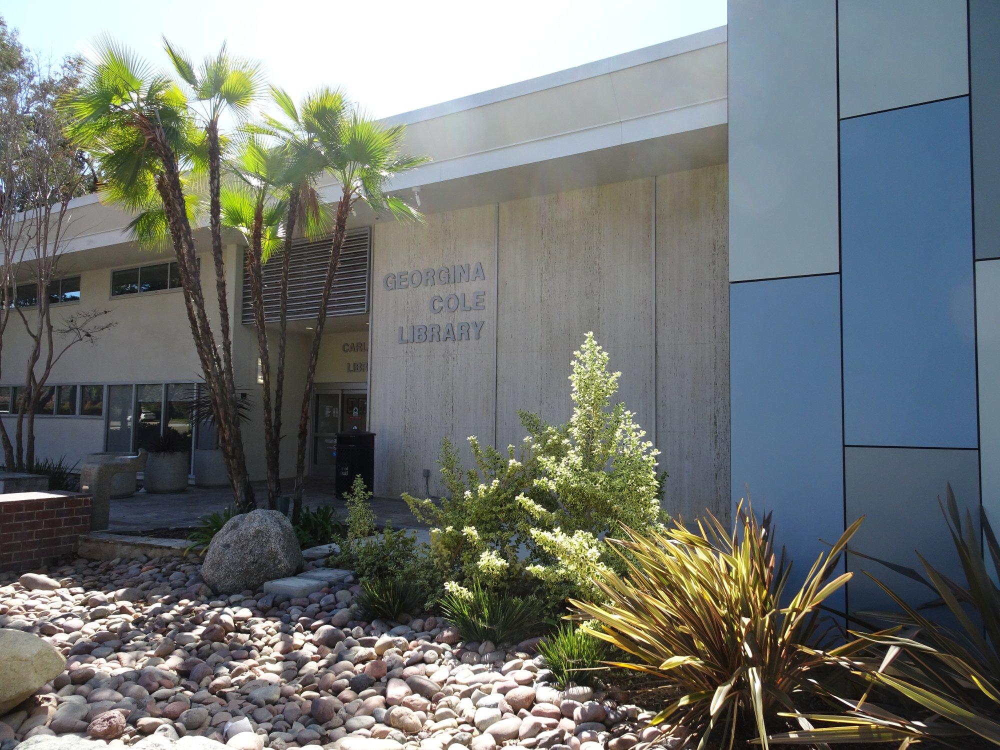 Carlsbad City Library, 1775 Dove Ln, Carlsbad, CA 92011, US MapQuest