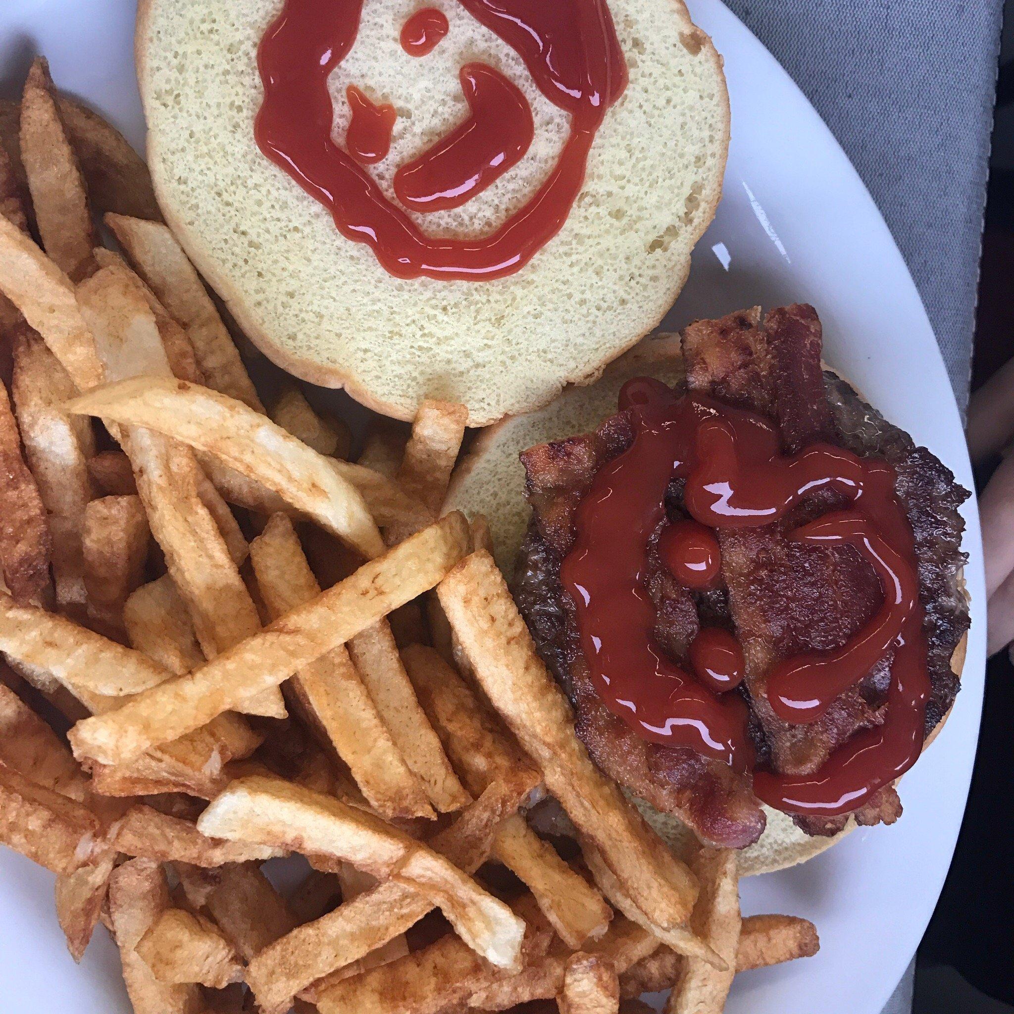 CrossRoad Family Restaurant