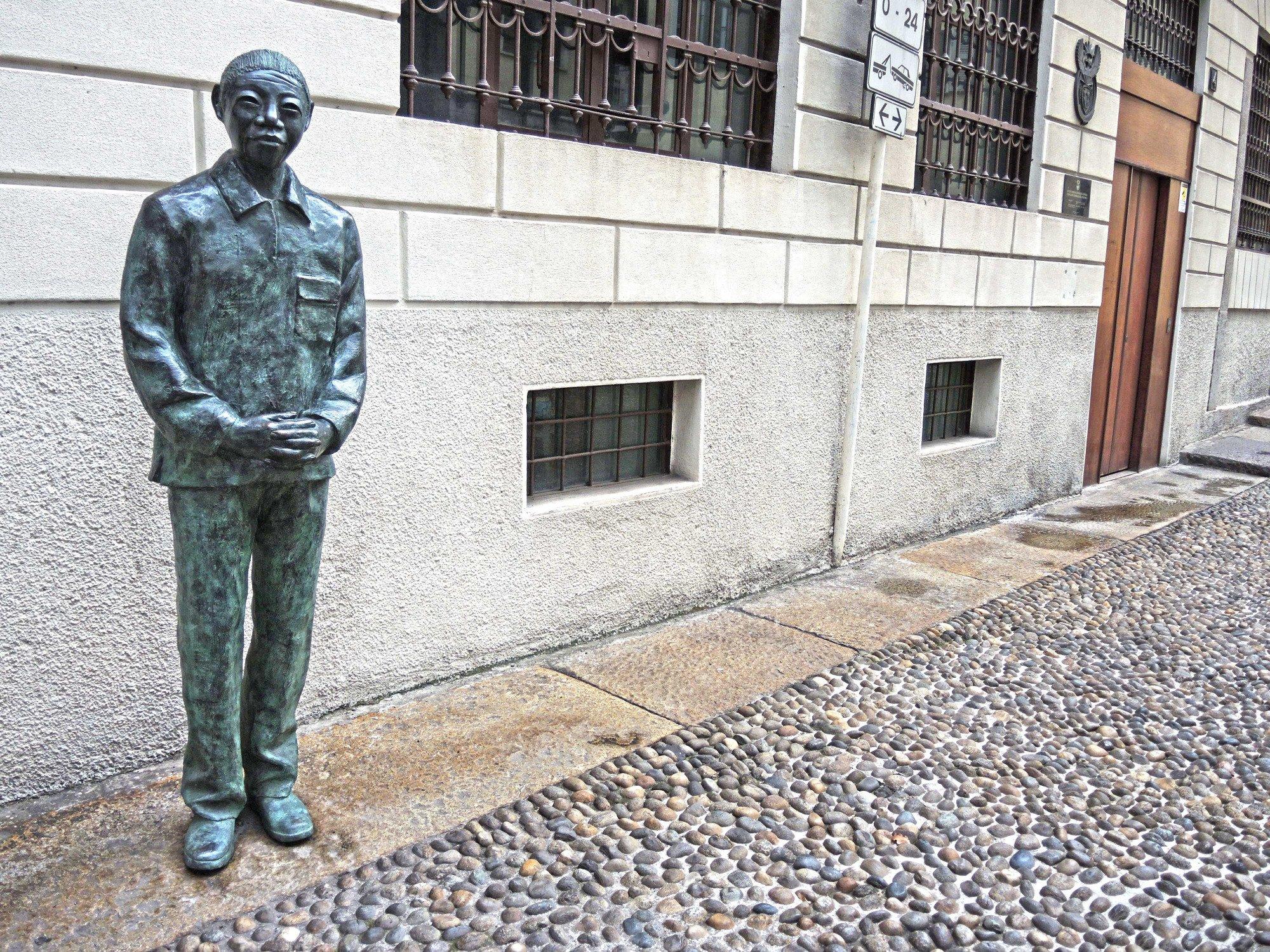 Monumento a Nelson Mandela