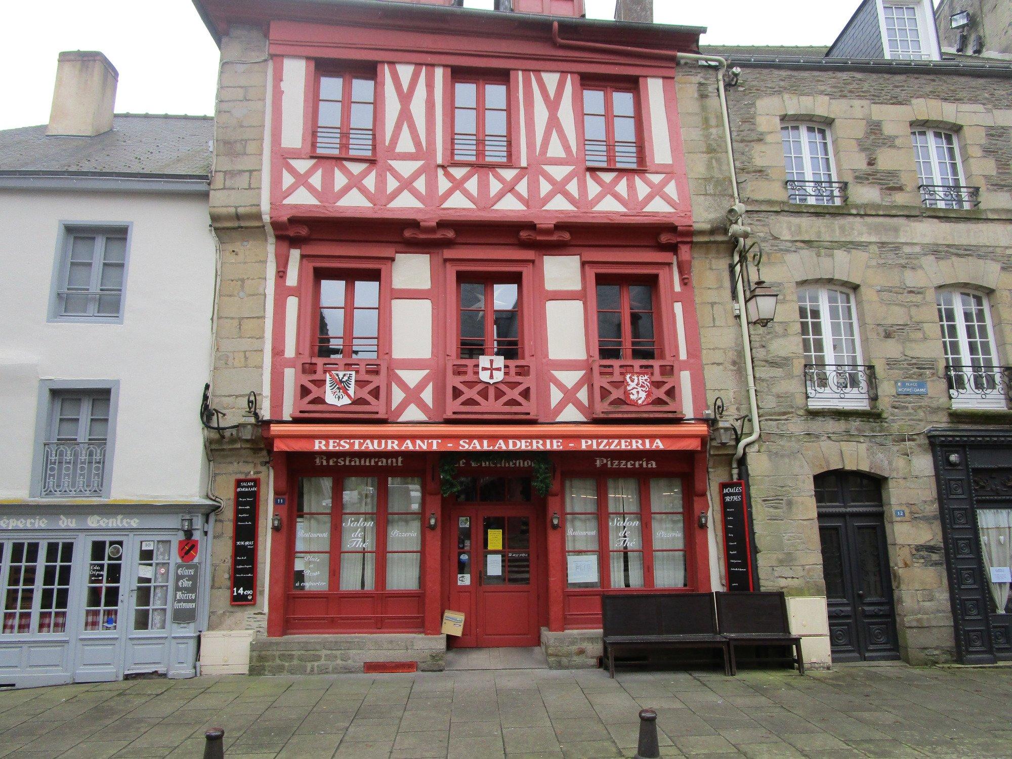 Artisan shops of Josselin