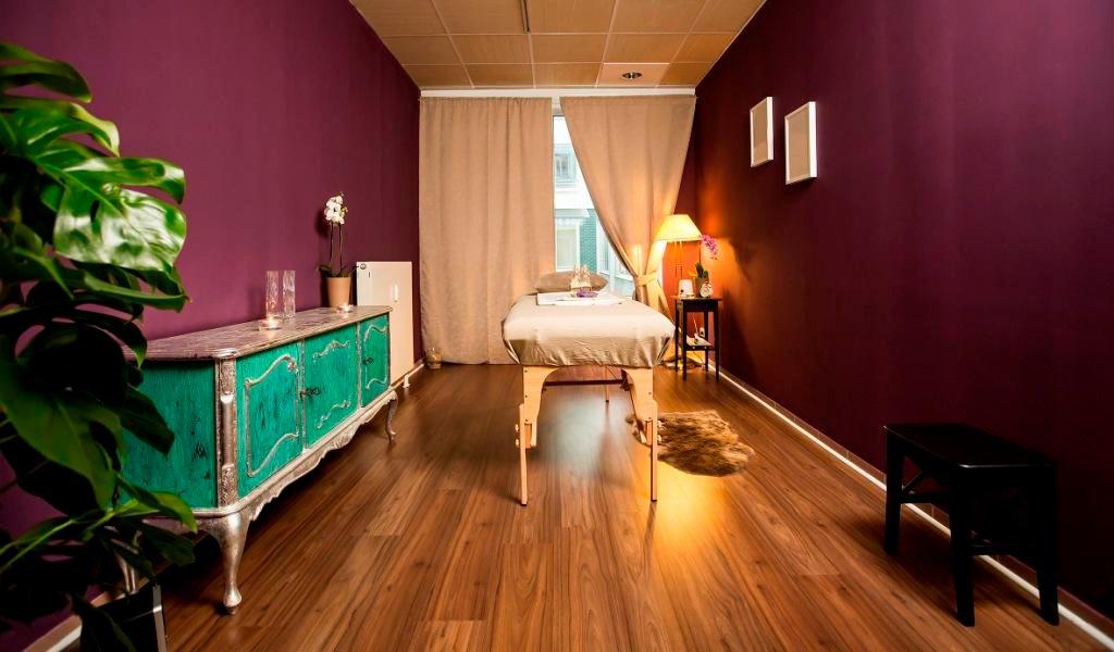 Nickerchen. Dein Raum für MASSAGEN & ENTSPANNUNG.