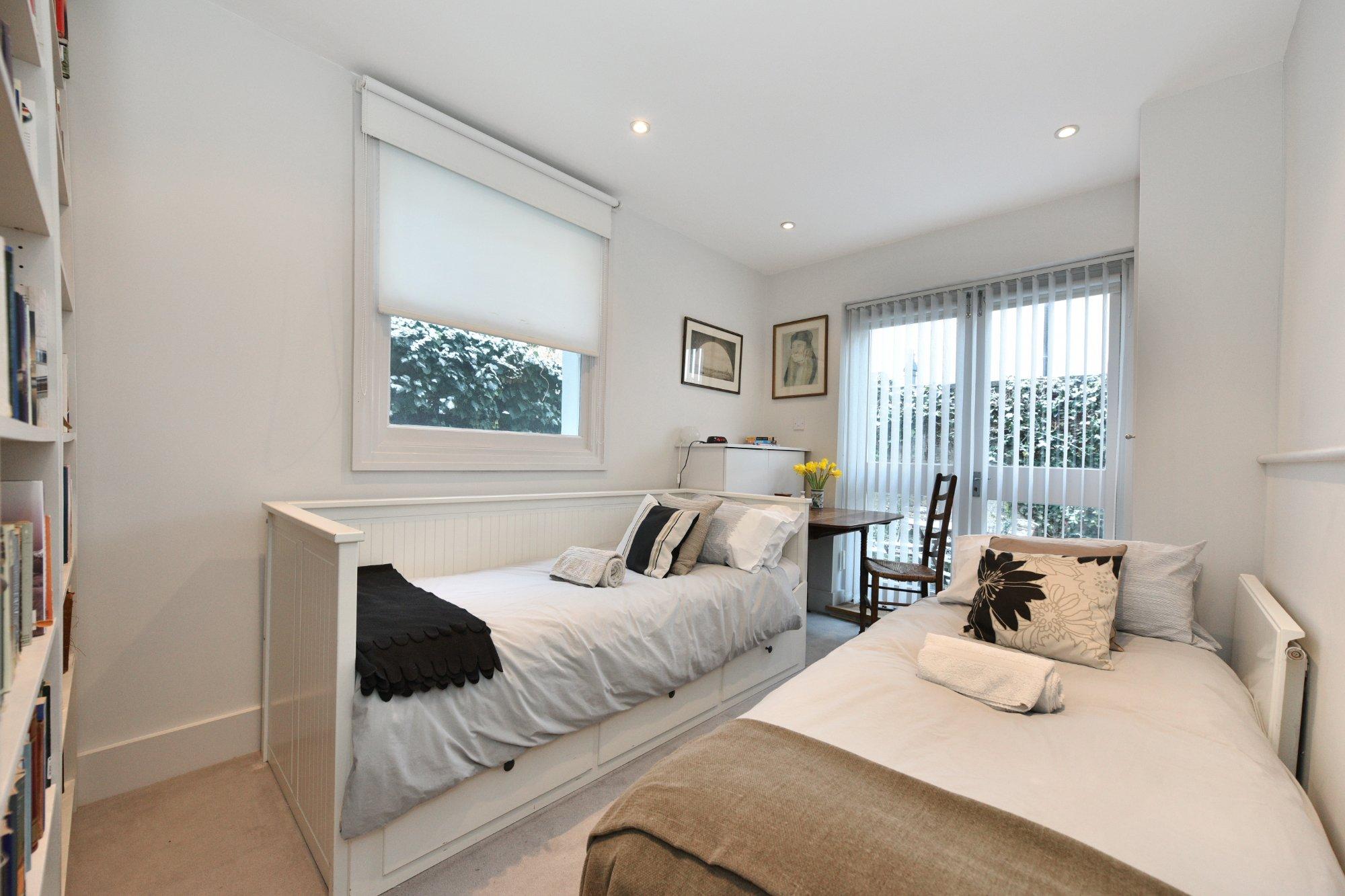 Pooters Bed & Breakfast