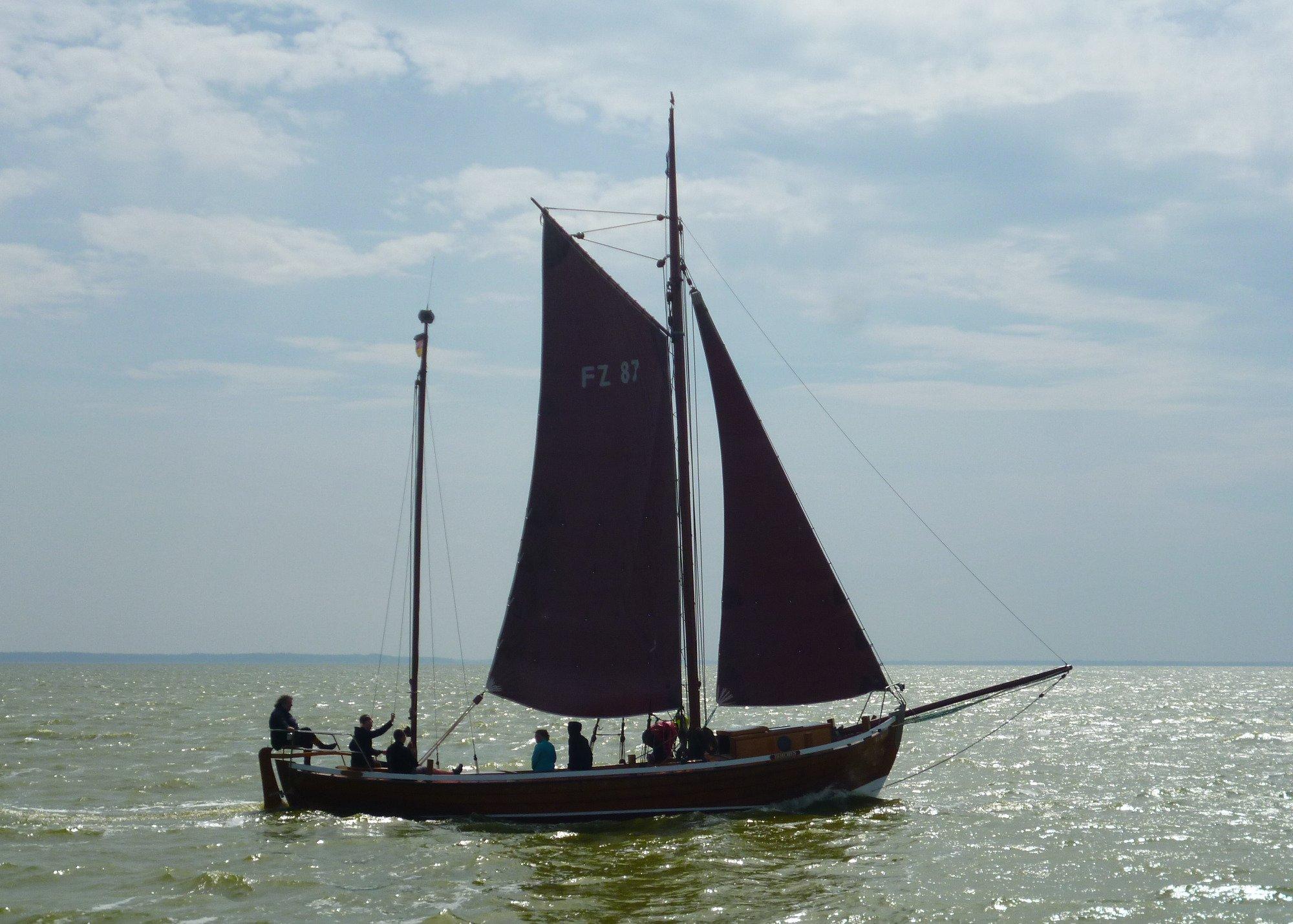 Zeesbootsfahrten auf dem Bodden