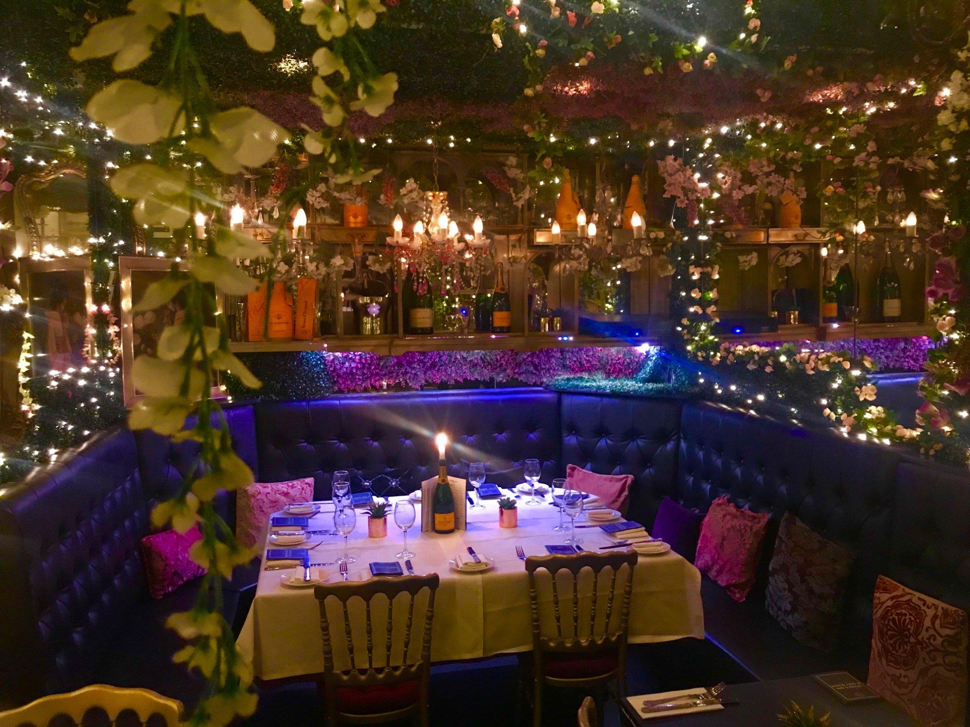 AMPM Bohemian Restaurant