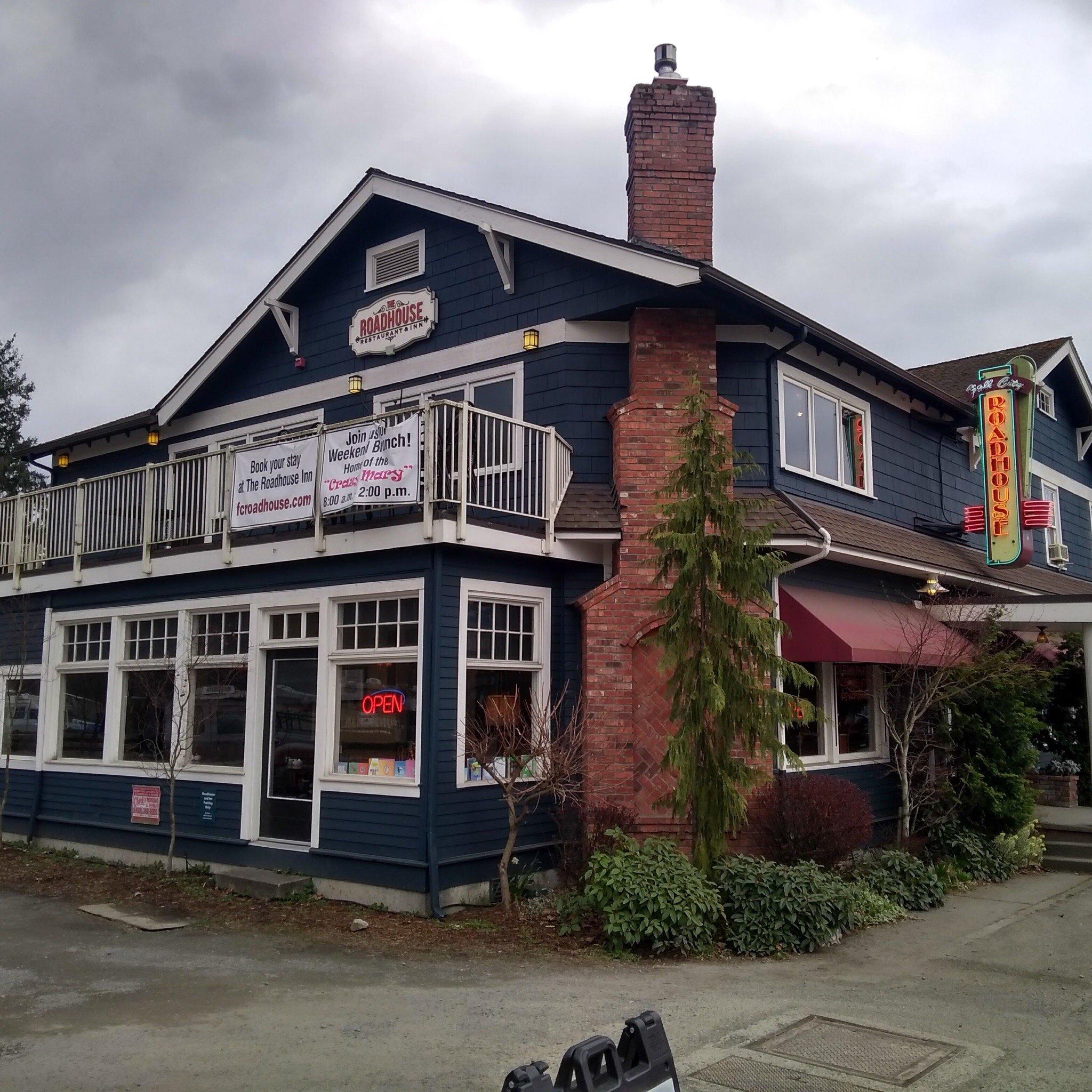 Fall City Roadhouse & Inn