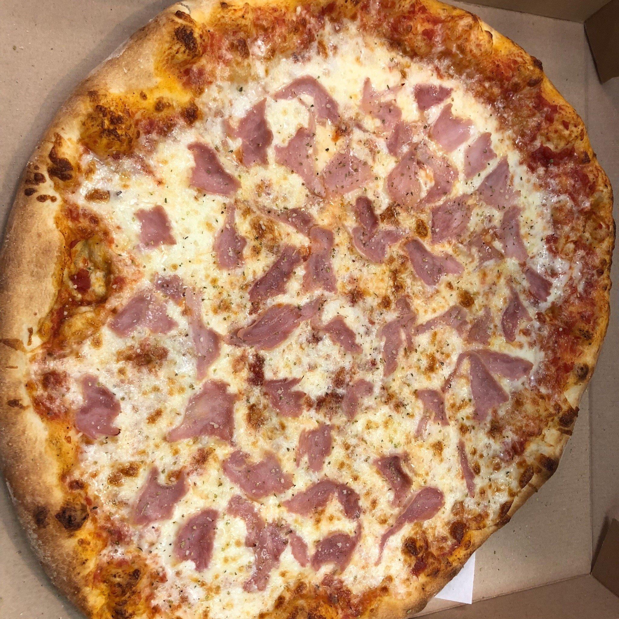 Andrews Pizzeria