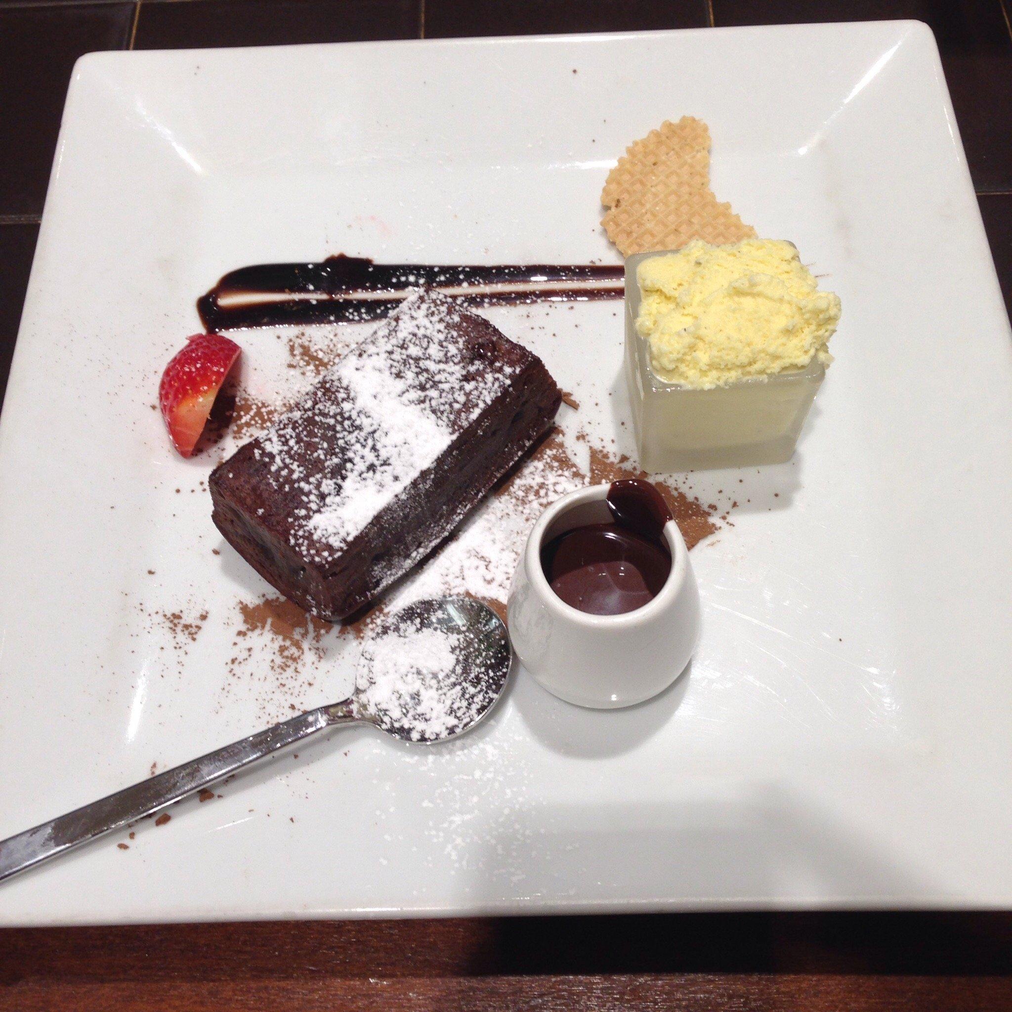 Photo by annamiriams