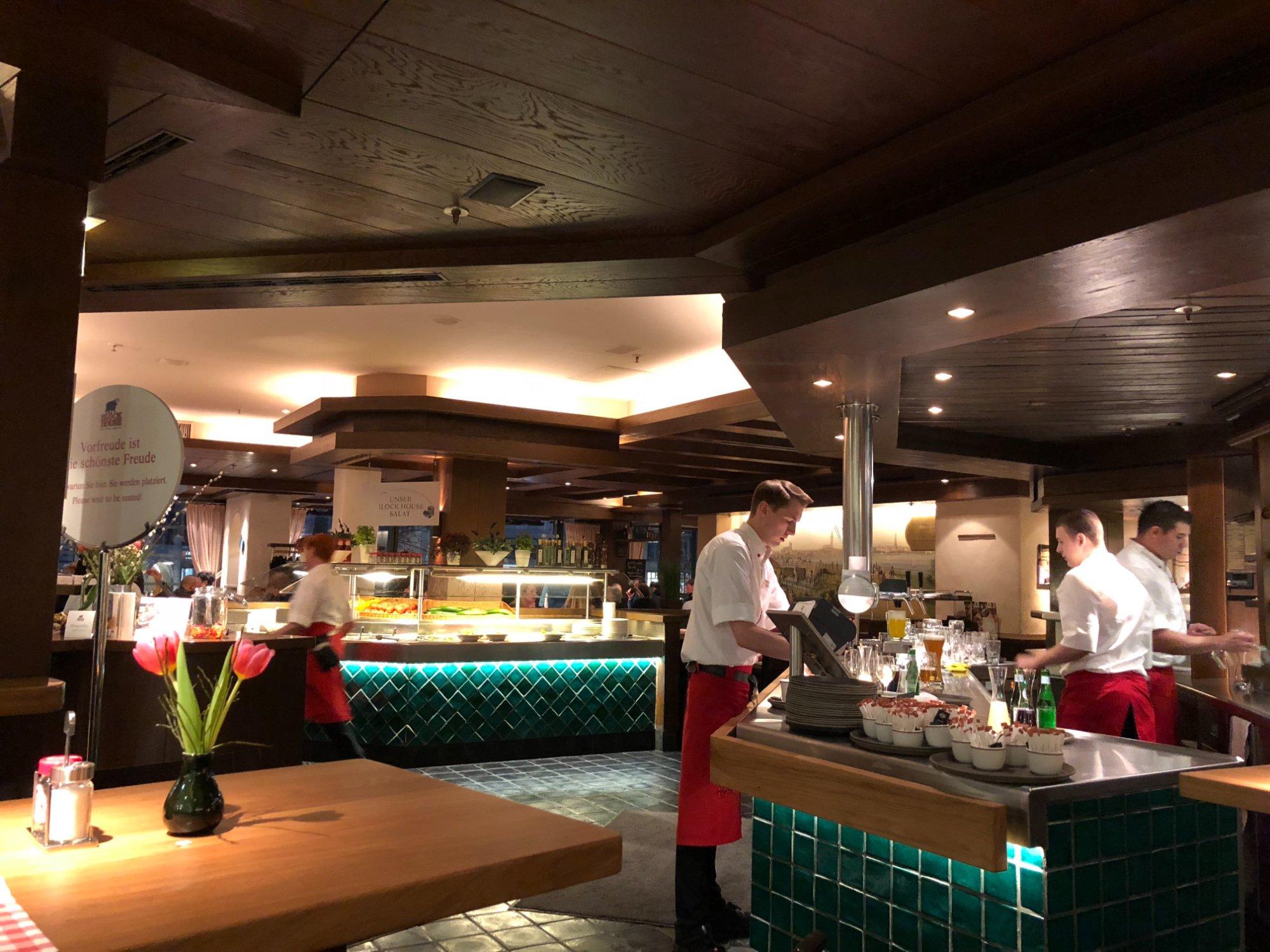 BLOCK HOUSE Kirchenallee