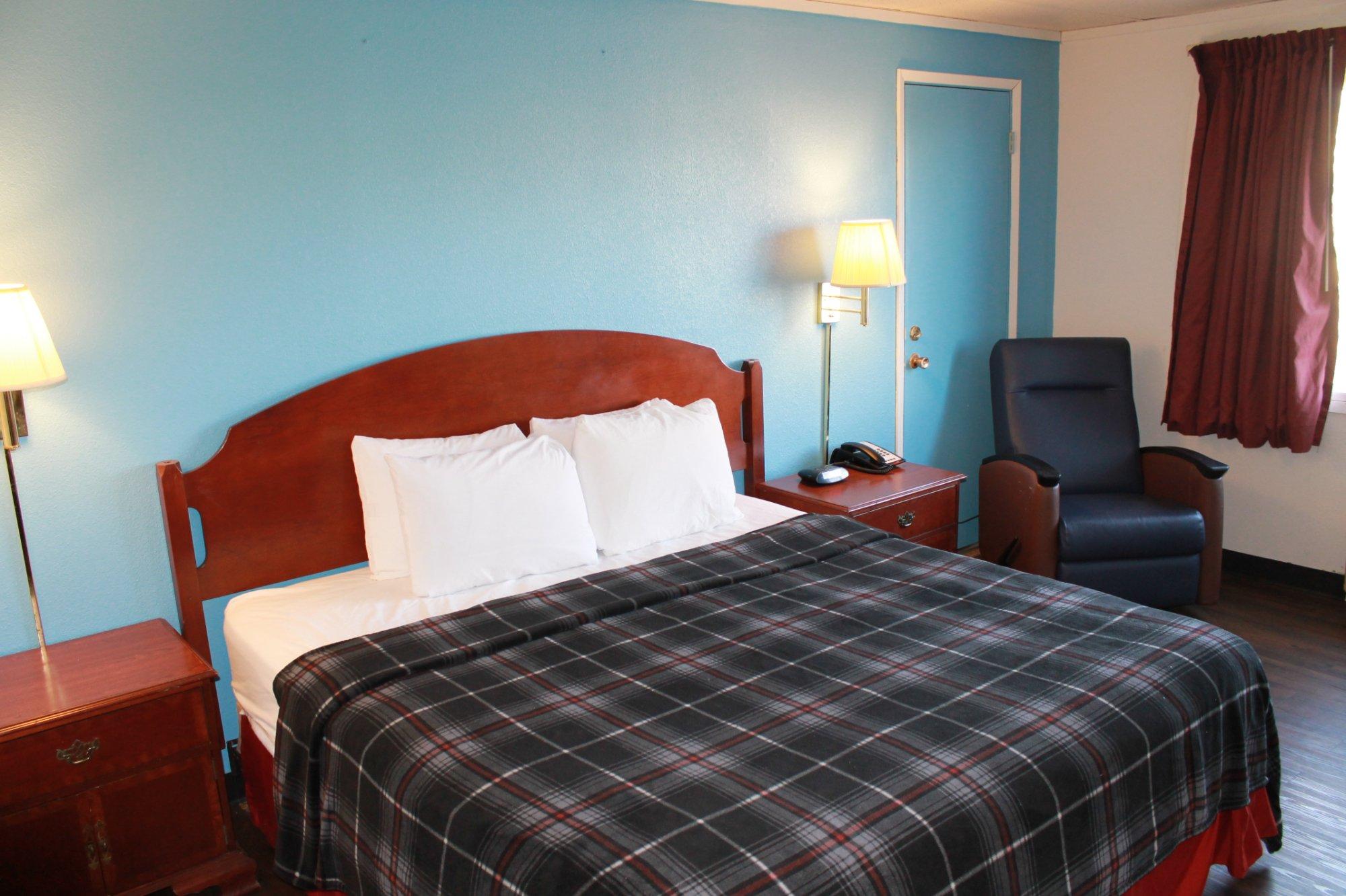 Wyatt Earp Hotel