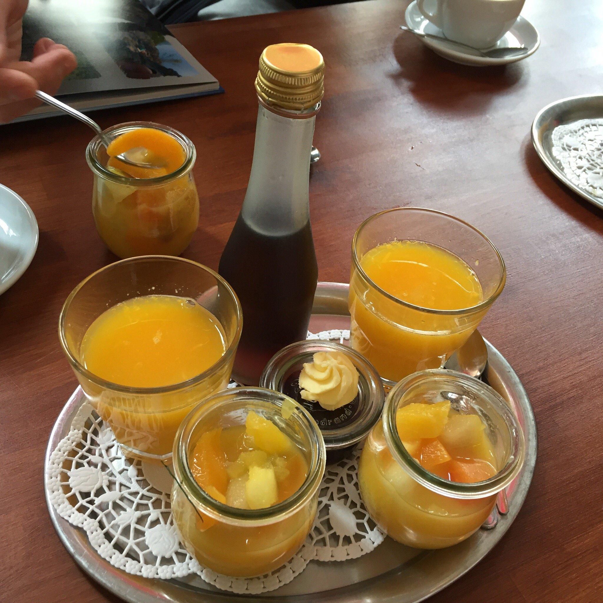 ZimtZicke Café & Wohnzimmer