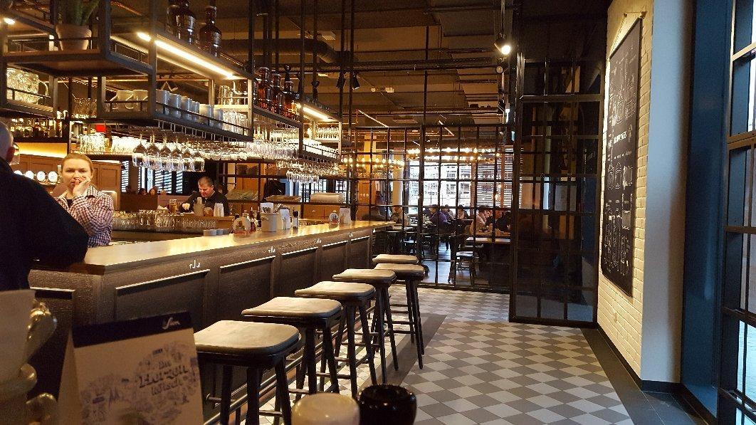 Henninger am Turm - The Frankfurt Brauhaus